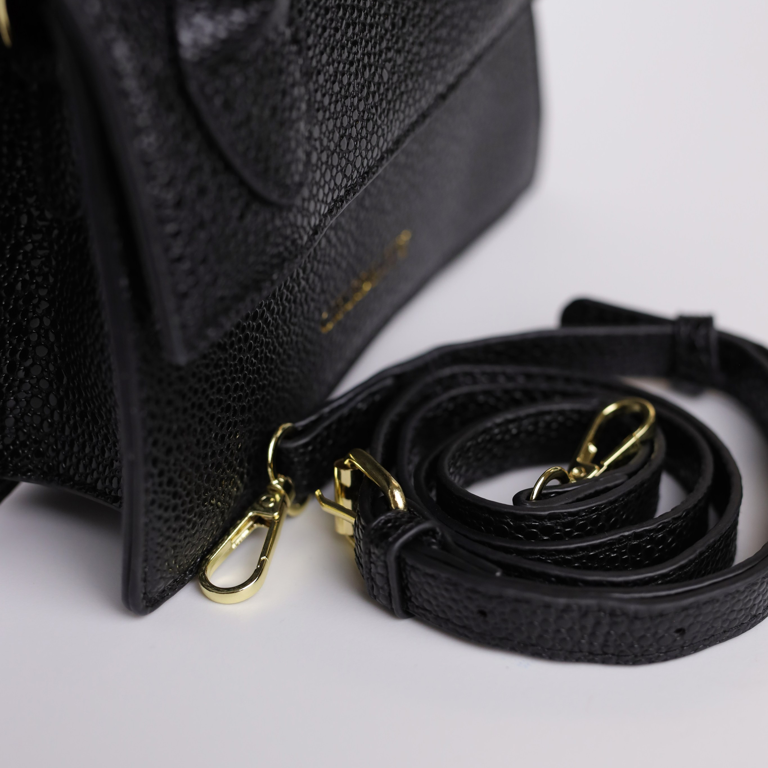 Предметная съёмка сумок- фото для маркетплейсов | Sale Easy