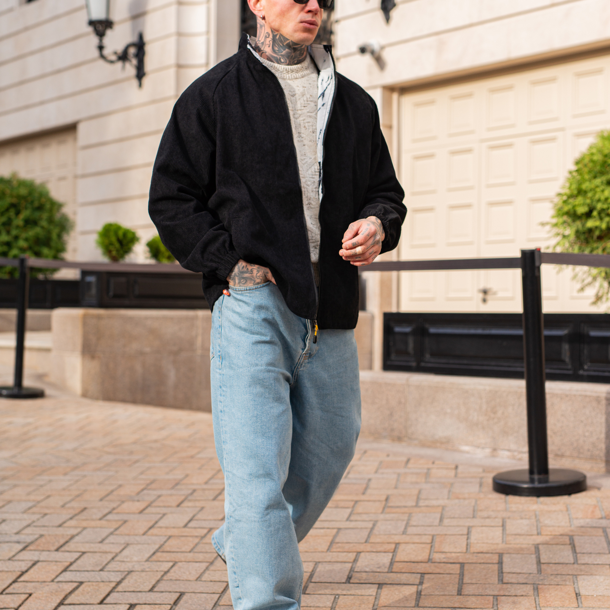 Предметное фото - практичные мужские наряды.