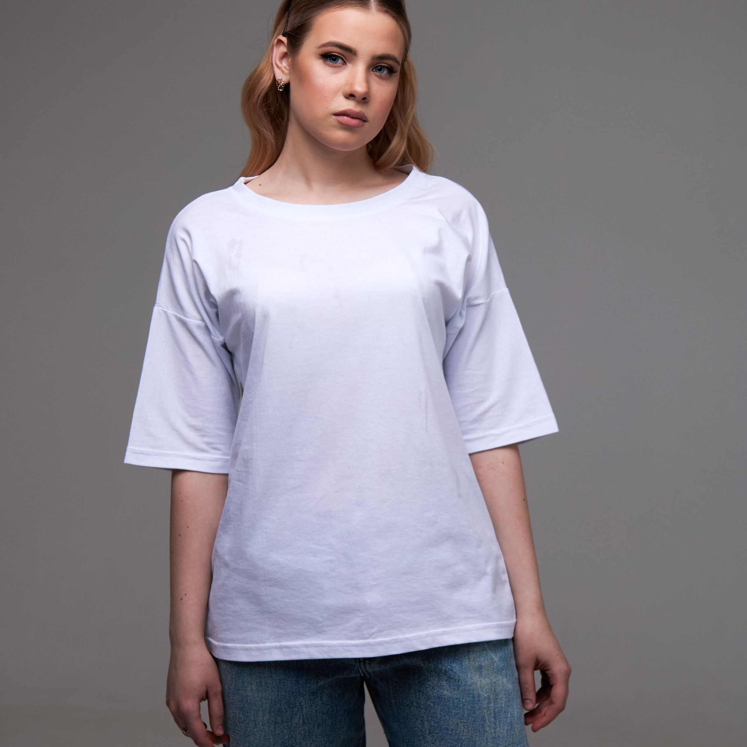 Эстетичная съемка с фокусом на красоте линий и силуэтов