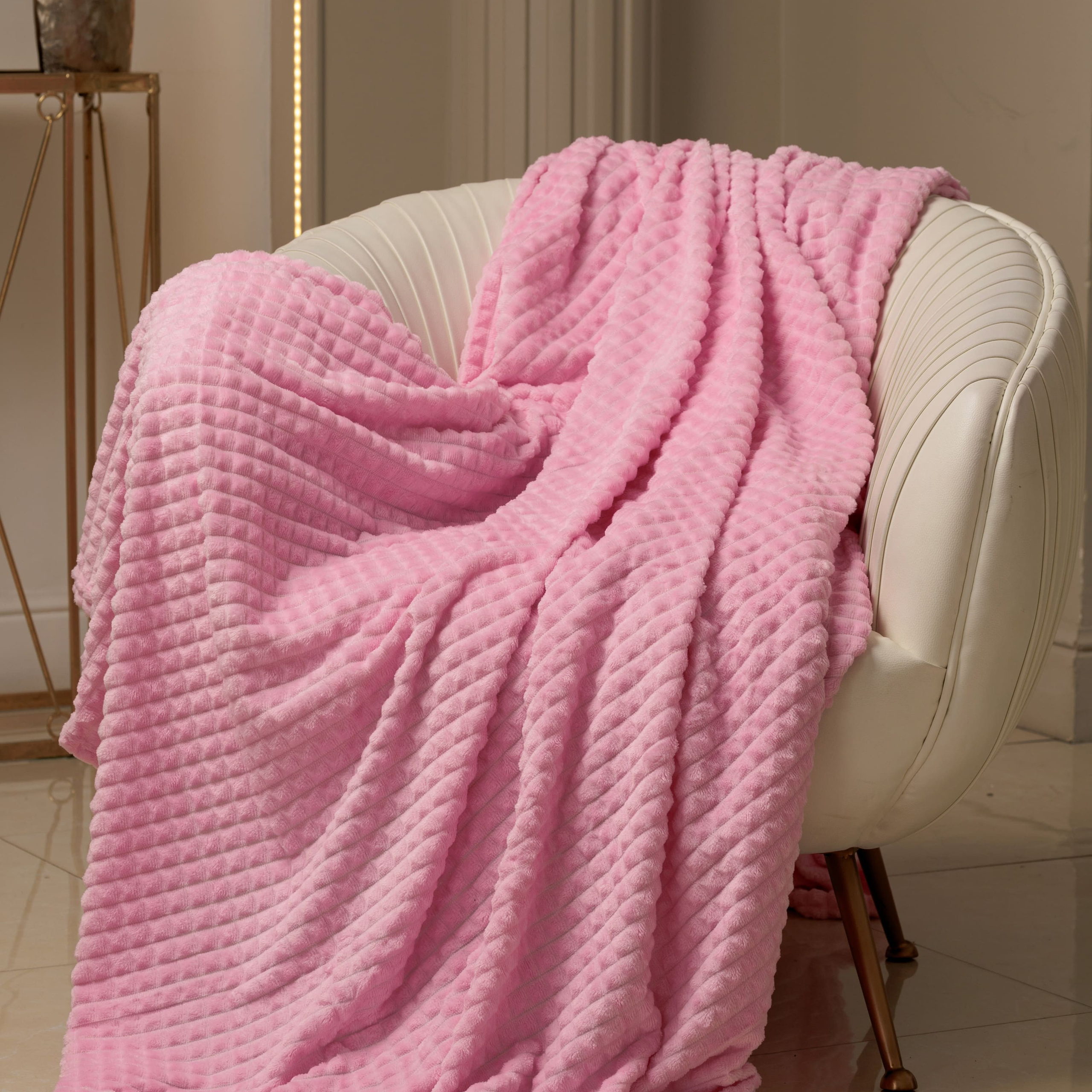 Предметная съёмка постельного белья  old для маркетплейсов | Sale Easy