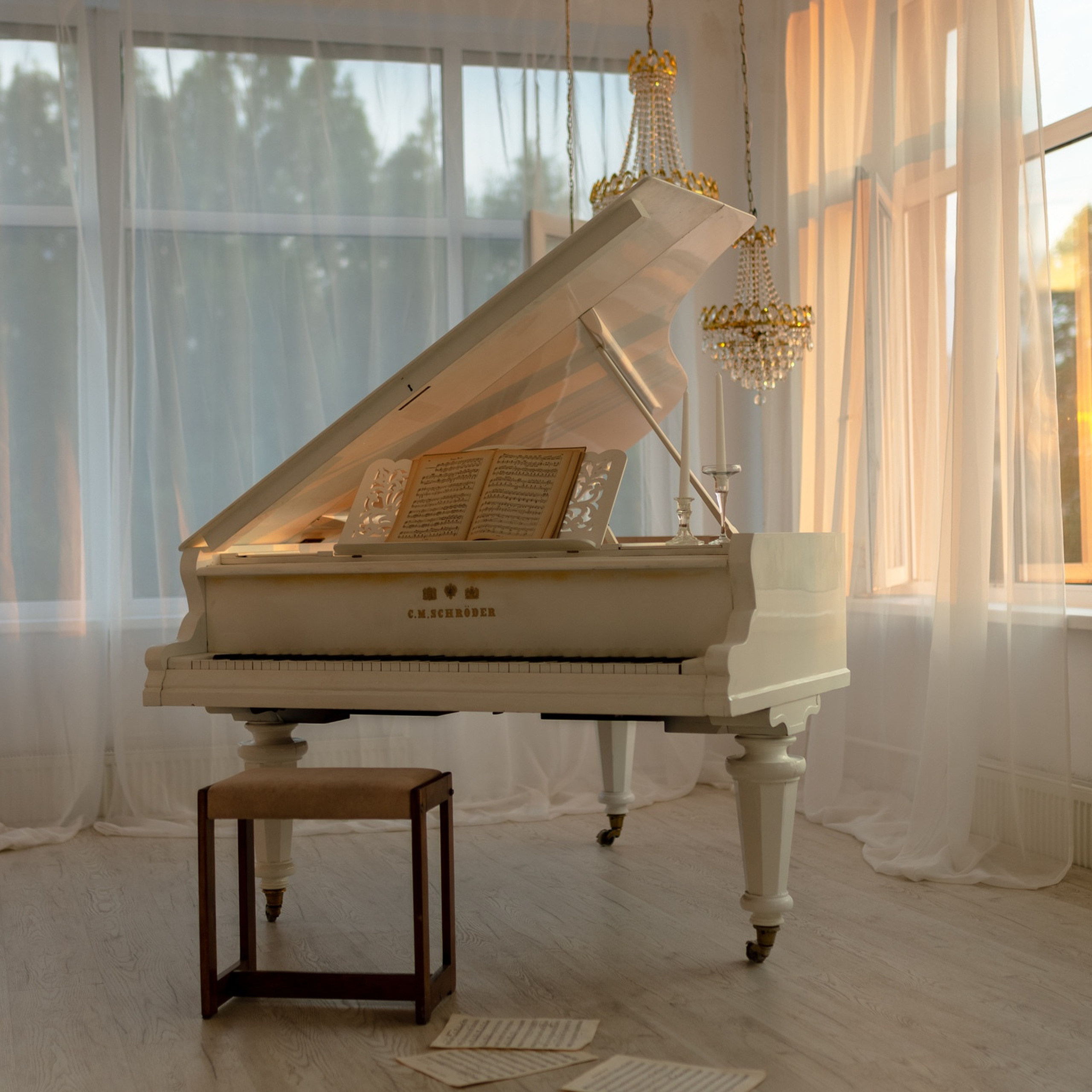 TWINKLE — зал Парфе