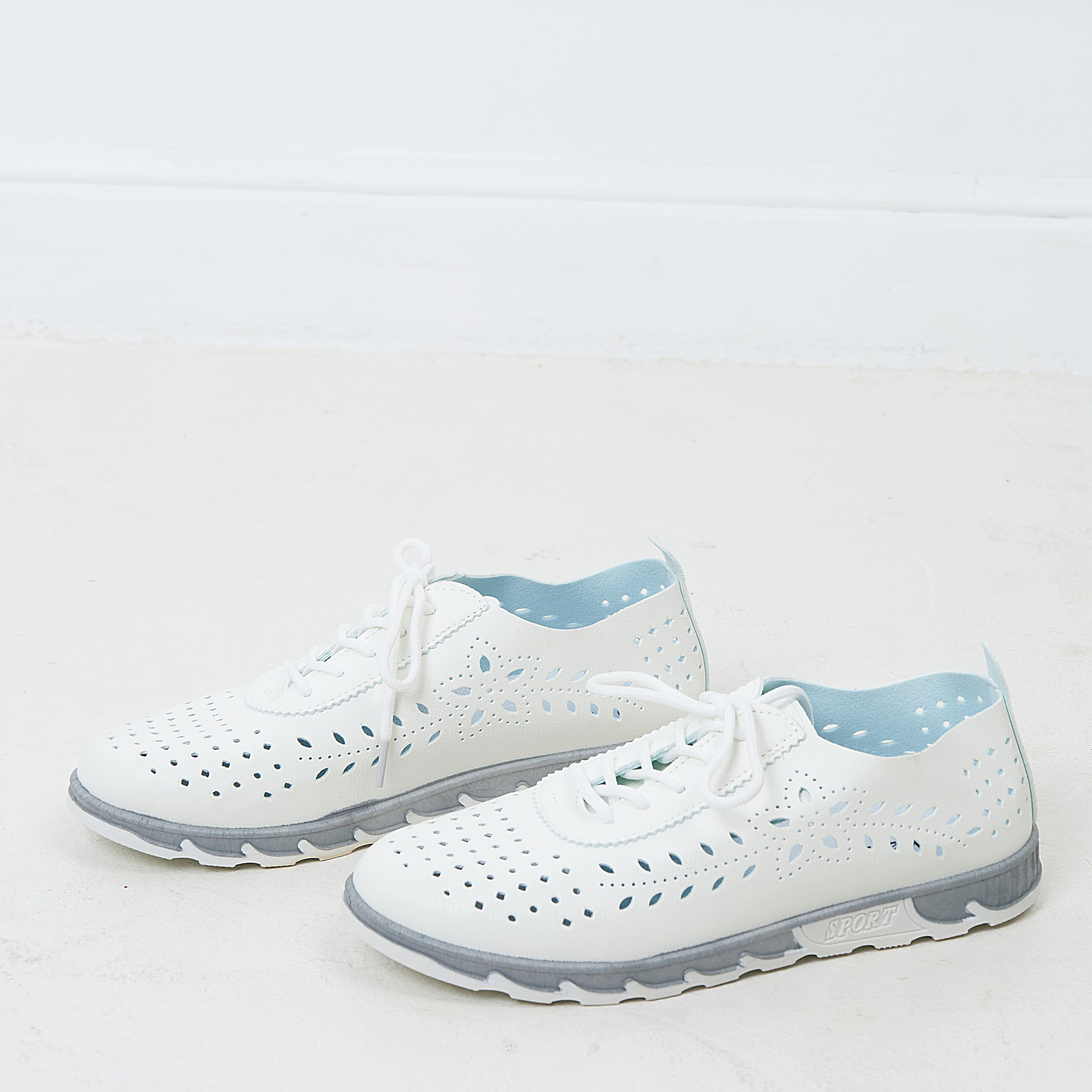 Предметная съёмка обуви фото альбом для маркетплейсов | Sale Easy