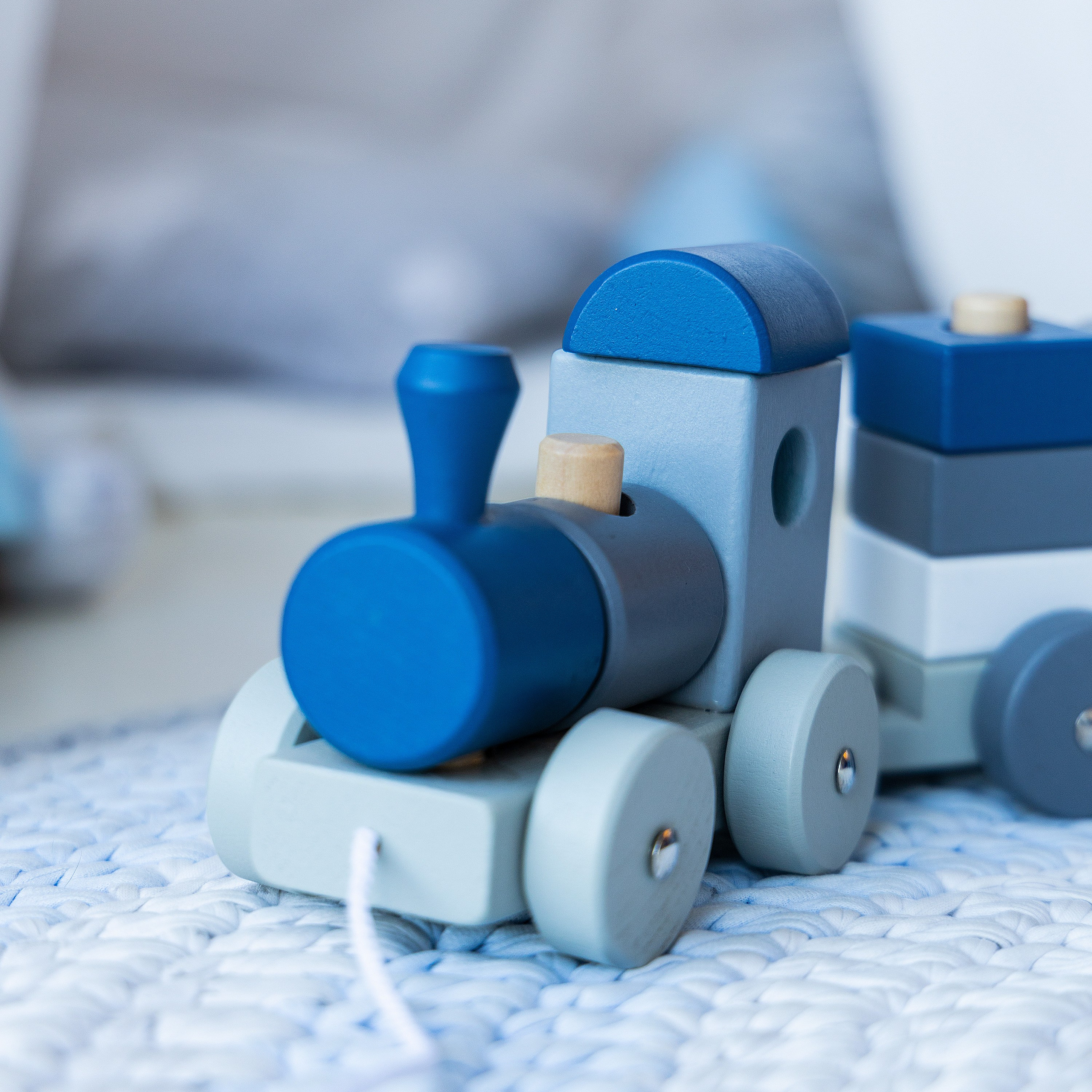 Предметное фото детских товаров - товары, которые делают вашу жизнь с ребенком более яркой и насыщенной.