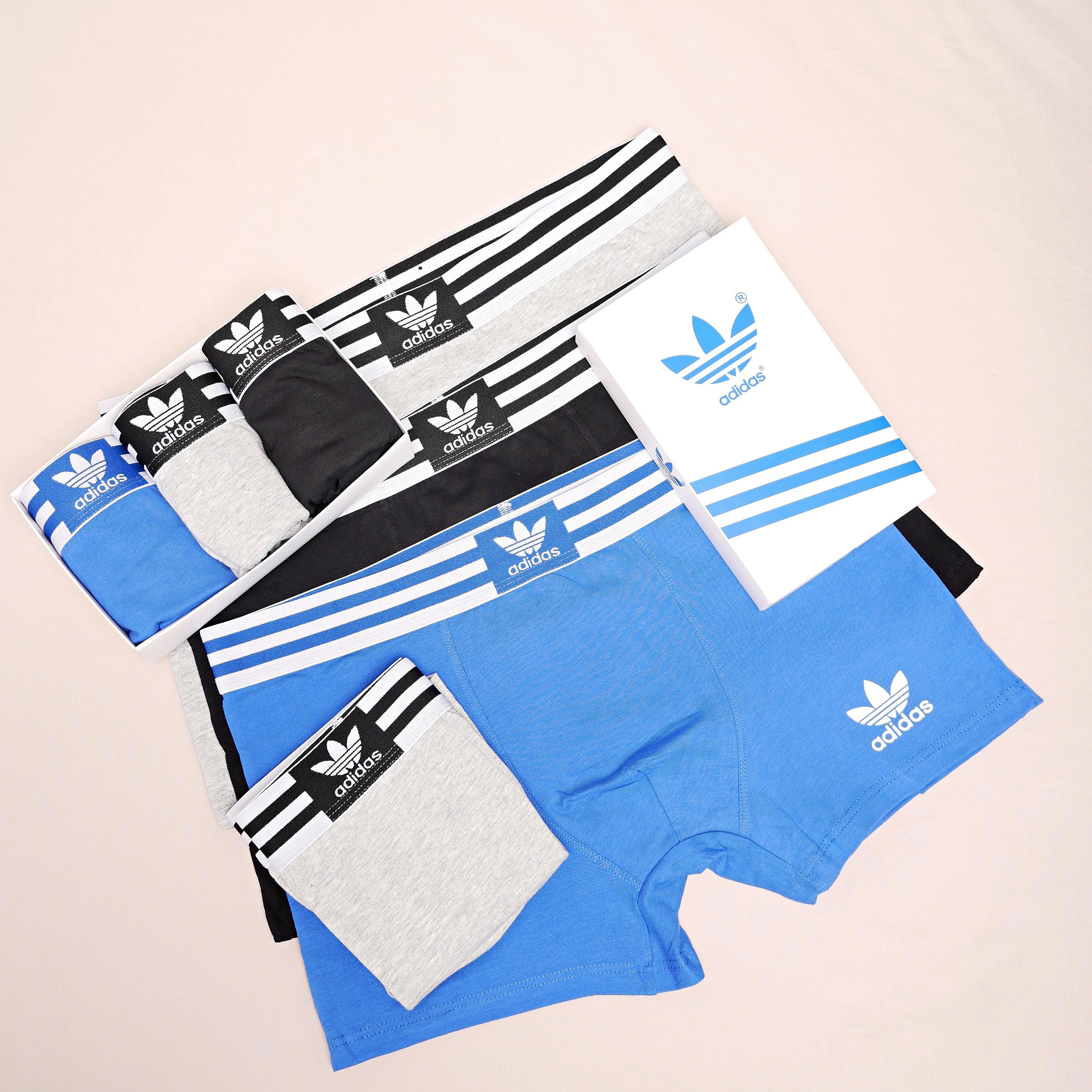 Профессиональная съемка для акцента на современном мужском стиле