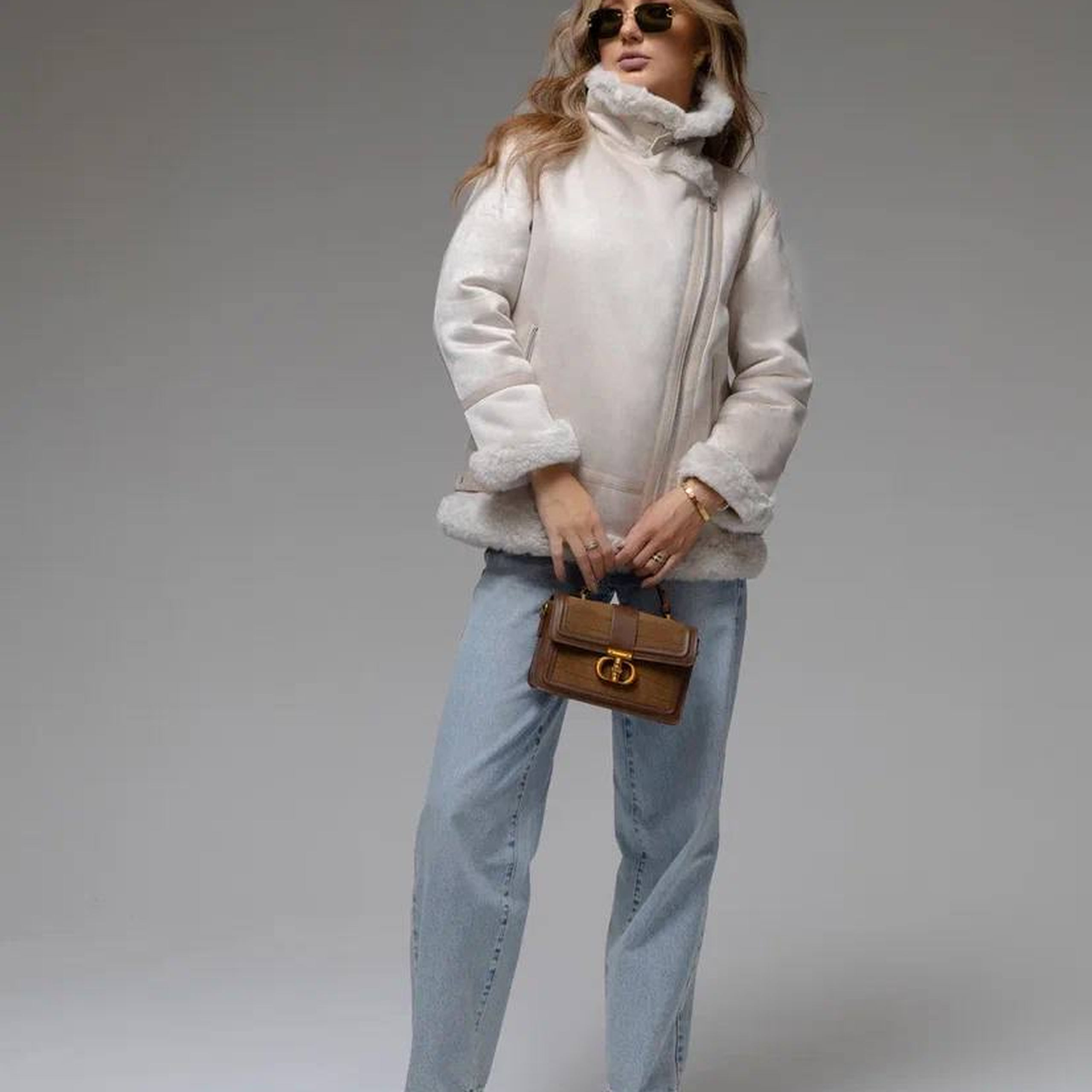 Женская одежда-предметная съемка для маркетплейсов old | Sale Easy