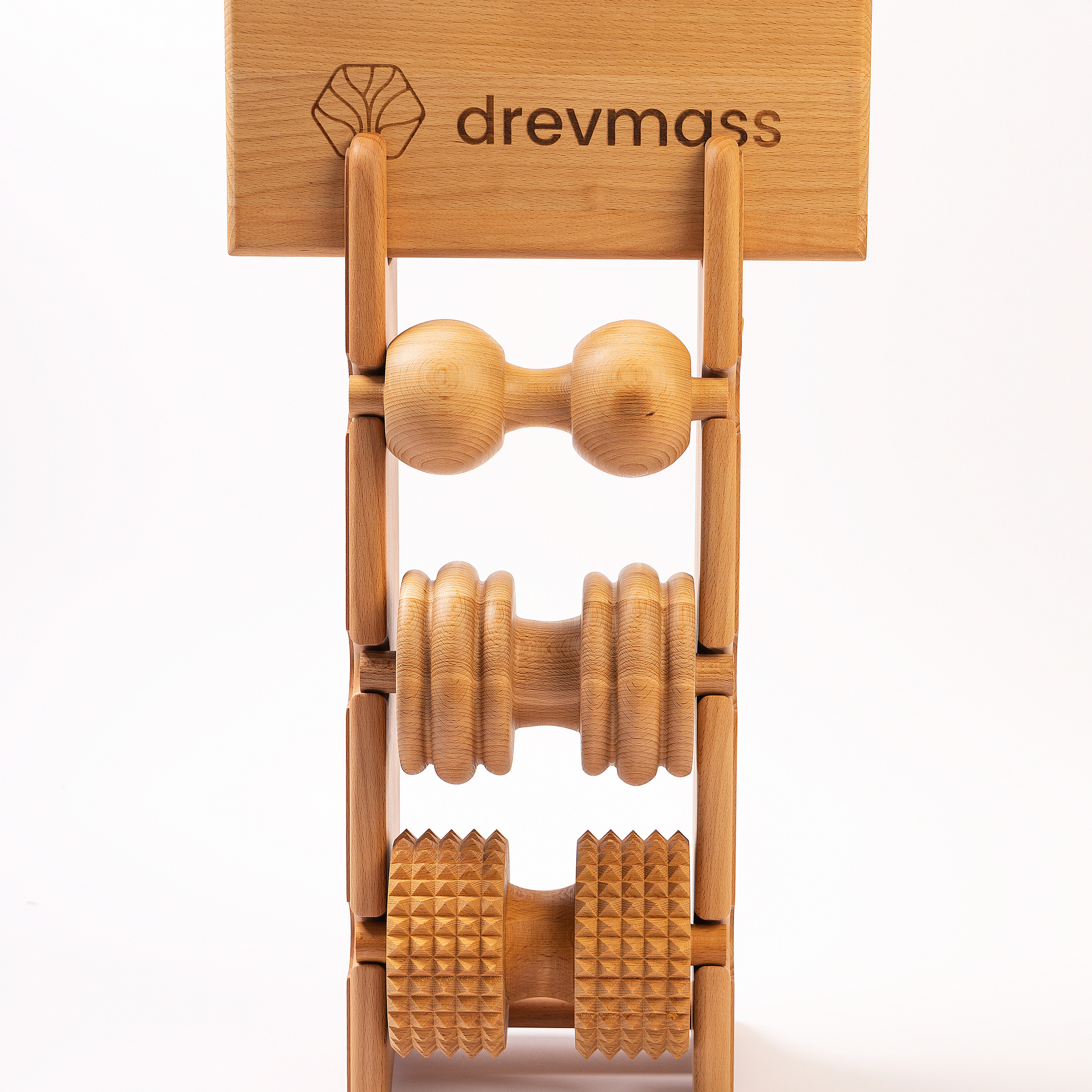 Предметное фото массажеров - персональные массажные решения для вашего комфорта.