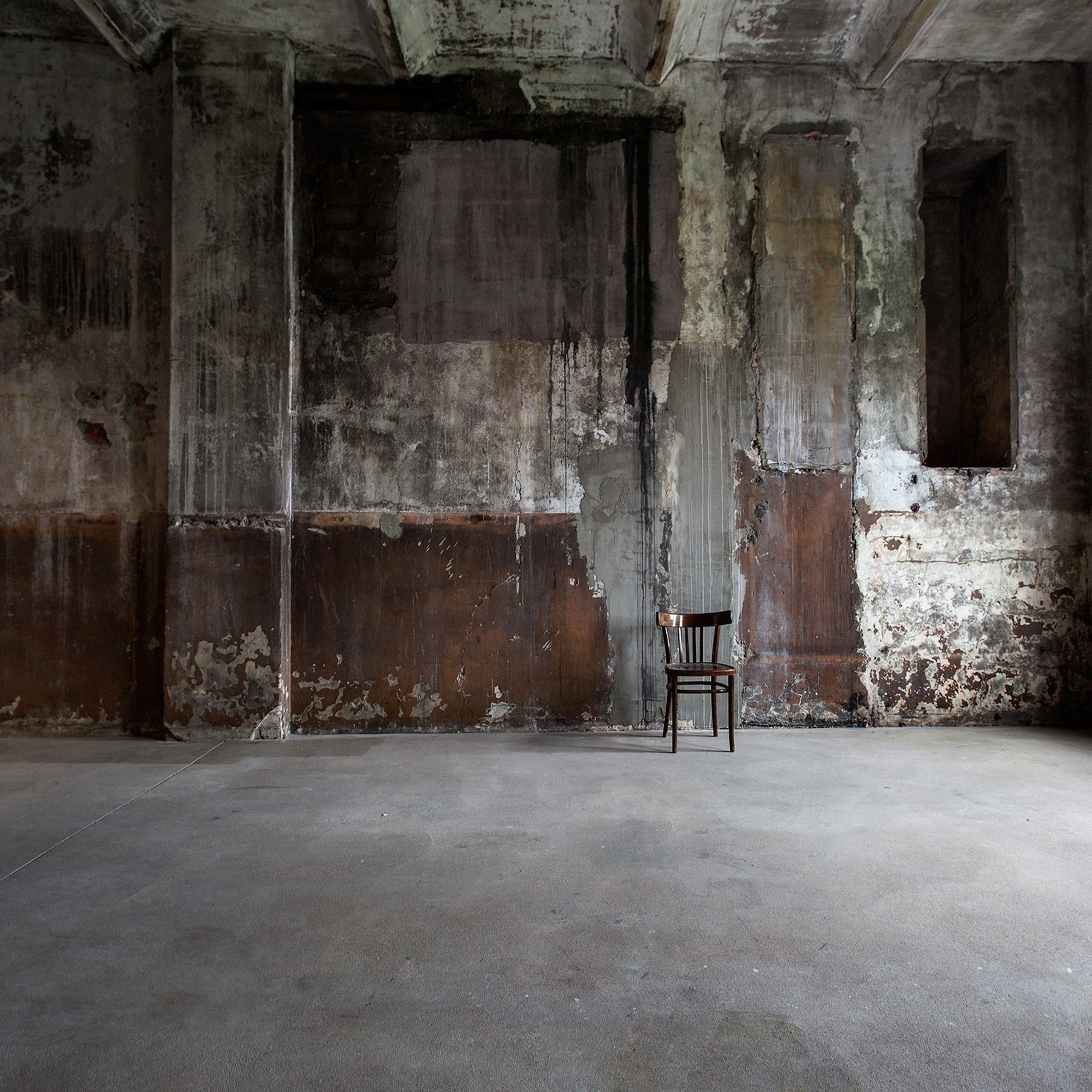 ЛОКАЦИЯ 223 — зал Индастриал