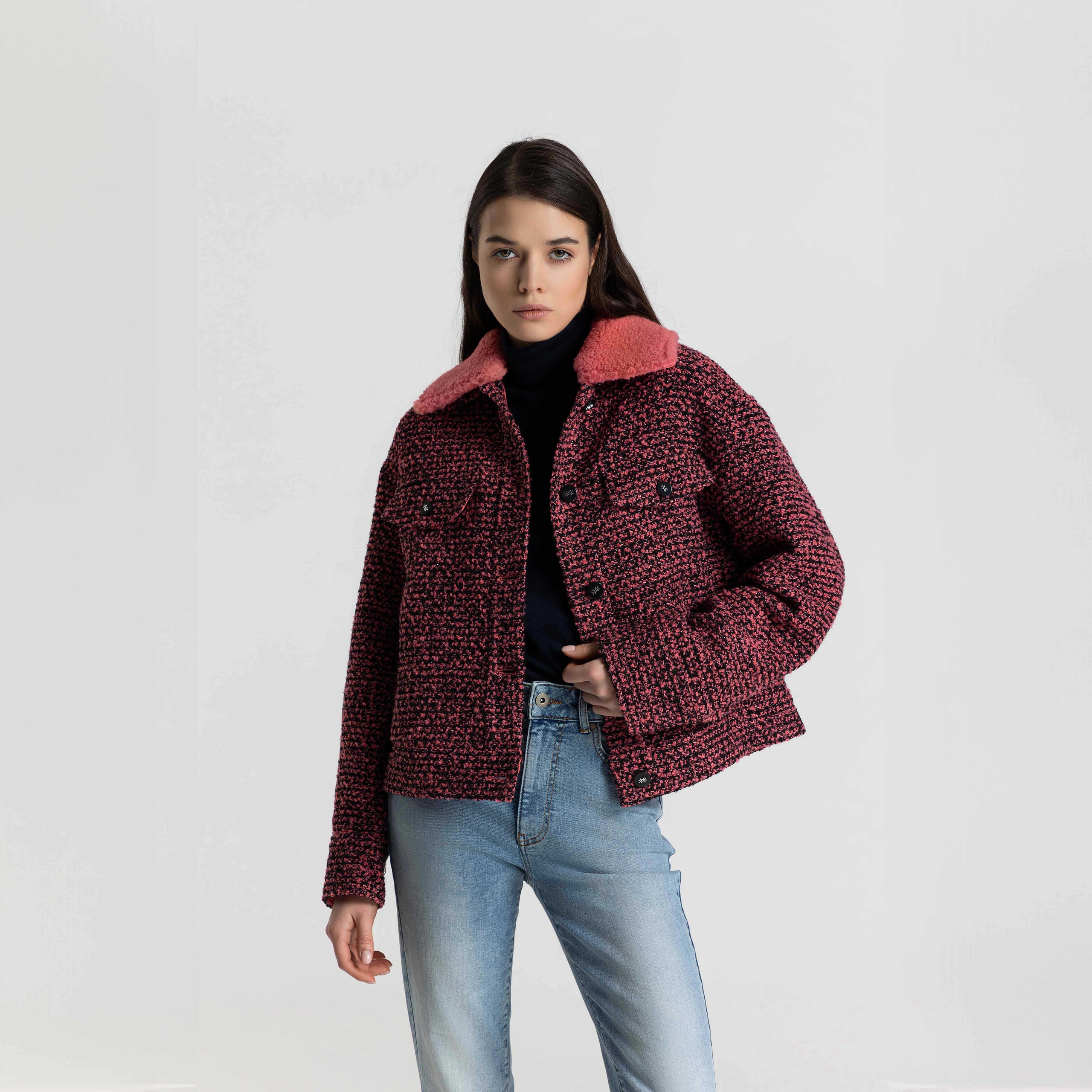 Женская одежда-предметная съемка для маркетплейсов old | Sale Easy