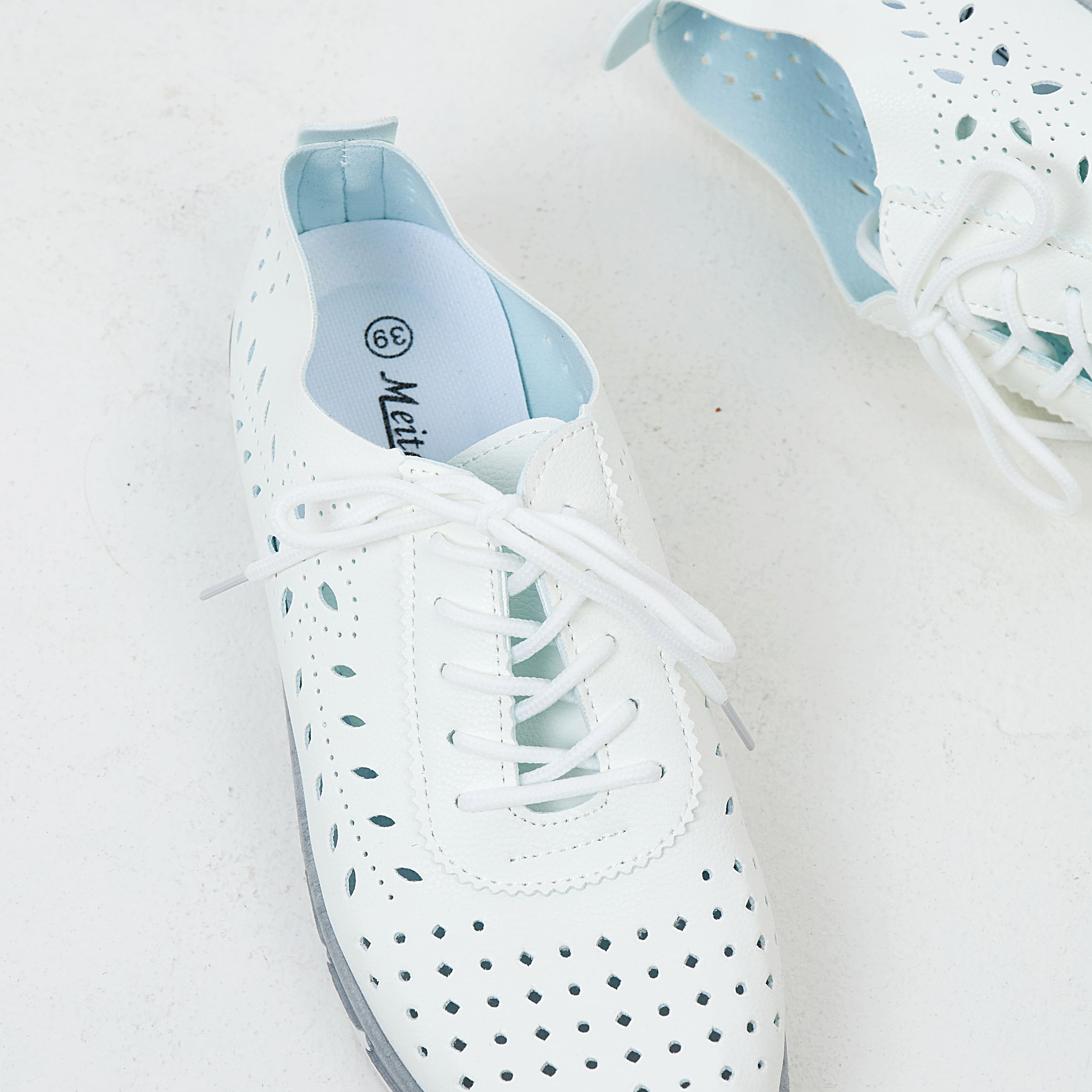 Предметная съёмка обуви фото альбом для маркетплейсов | Sale Easy