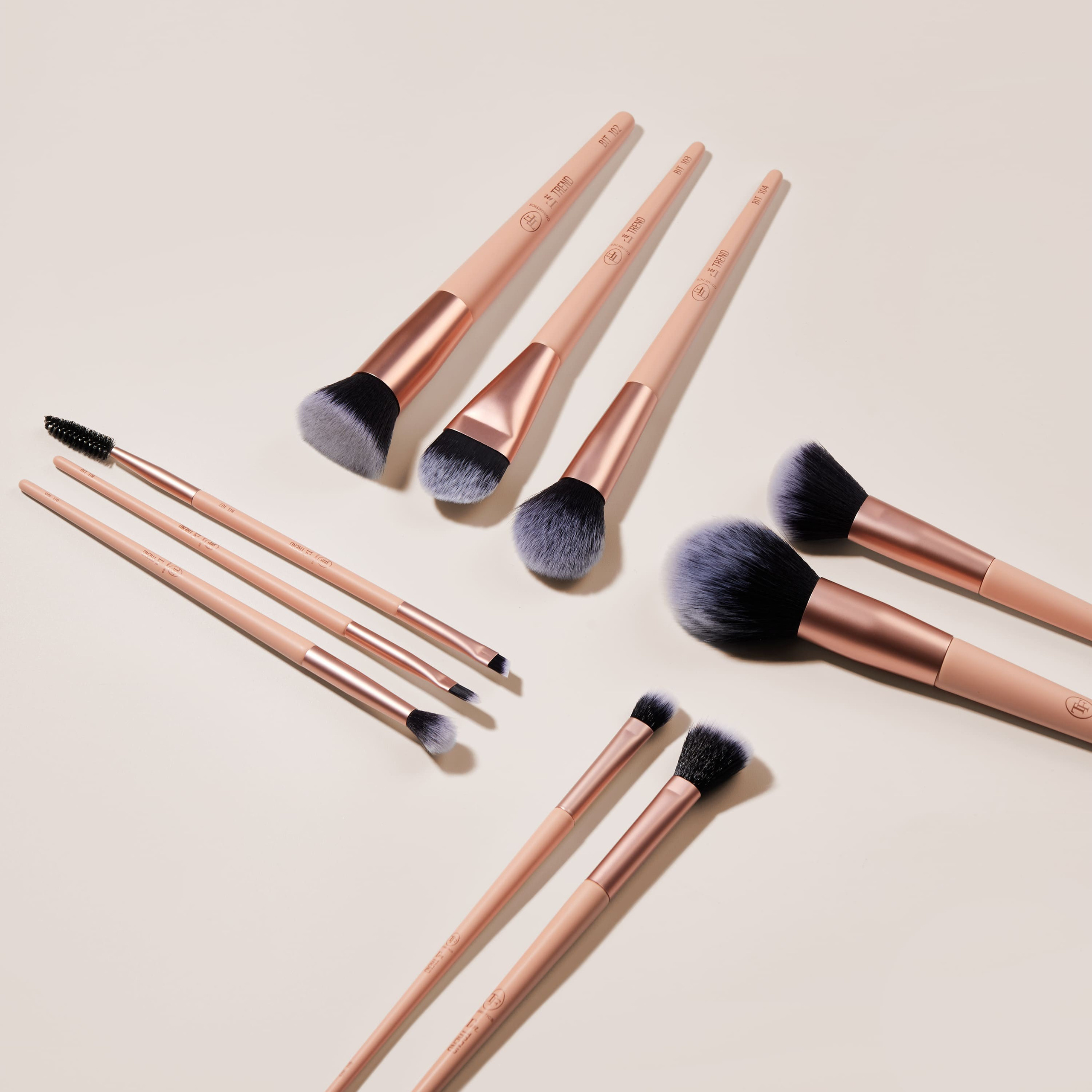 Предметная съёмка косметики и фото для маркетплейсов | Sale Easy