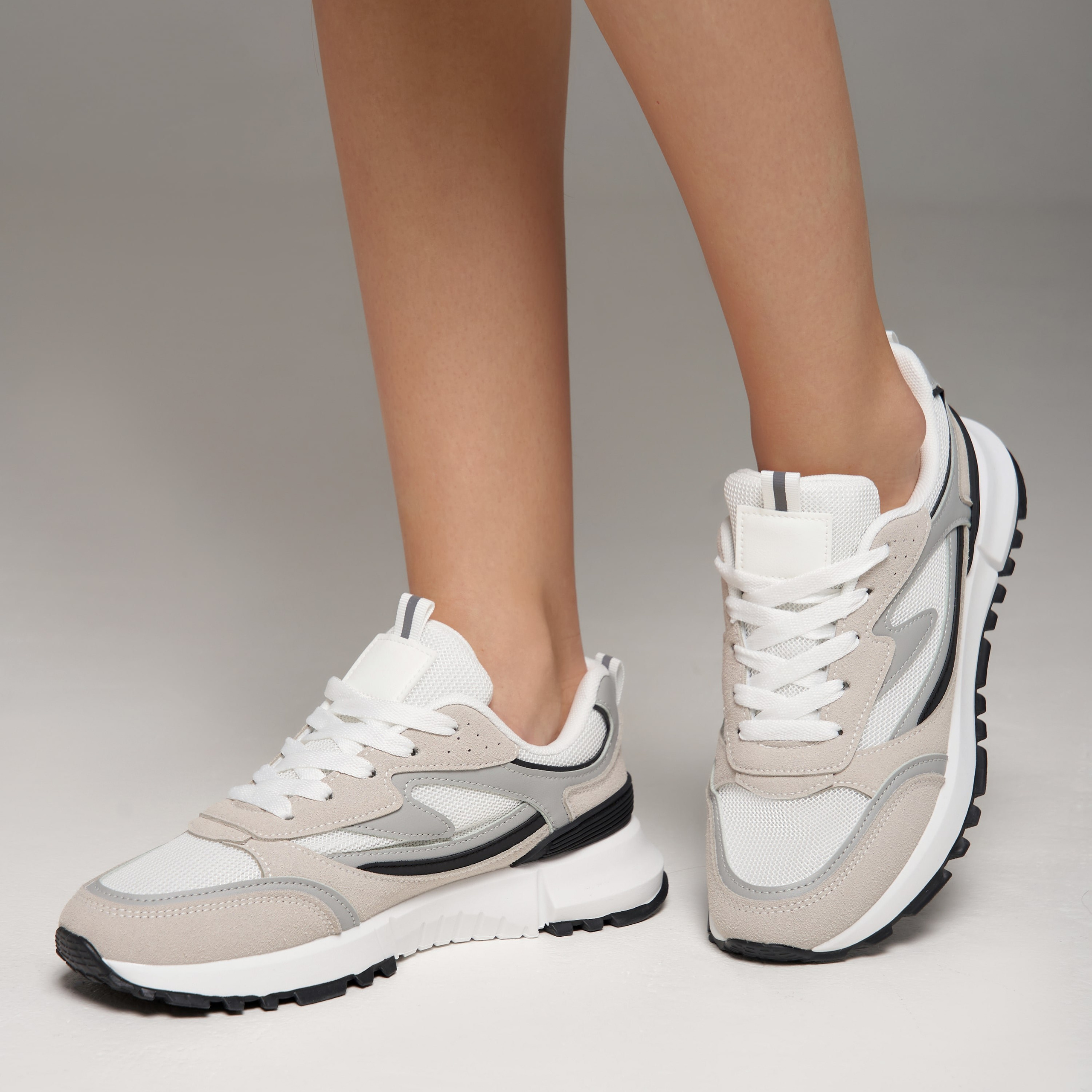 Предметная съёмка обуви фото альбом для маркетплейсов | Sale Easy