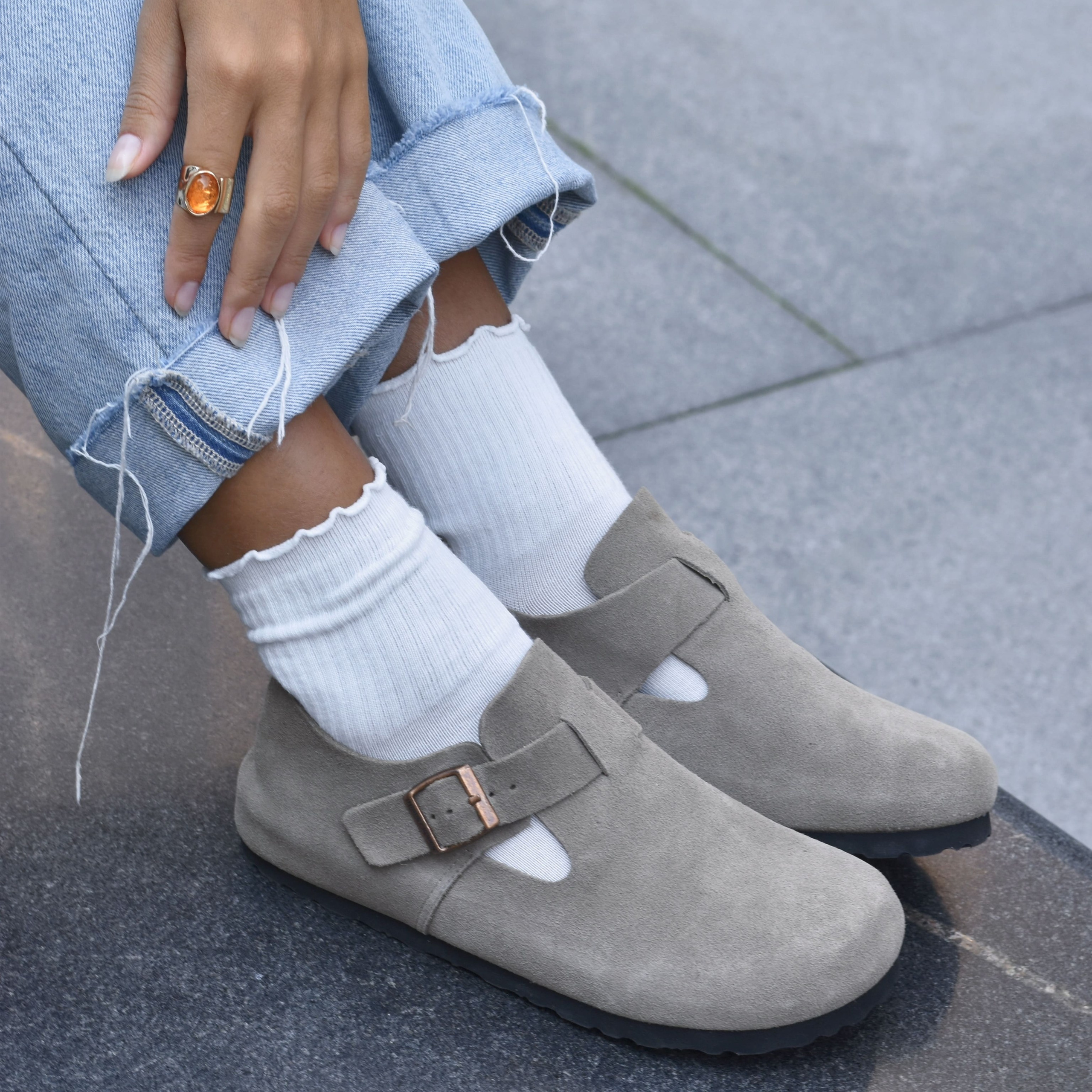 Предметная съёмка обуви фото альбом для маркетплейсов | Sale Easy