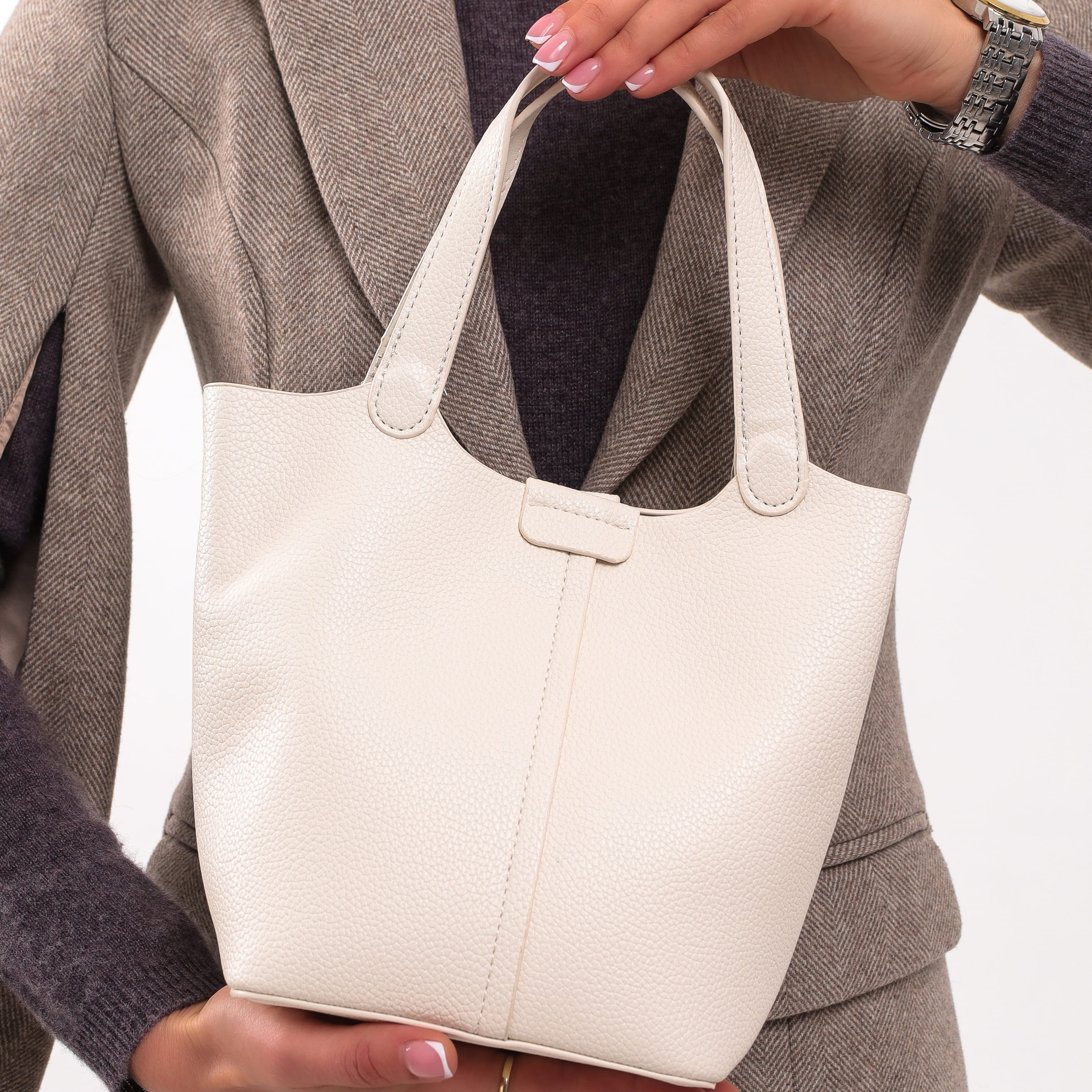 Предметная съёмка сумок- фото для маркетплейсов | Sale Easy