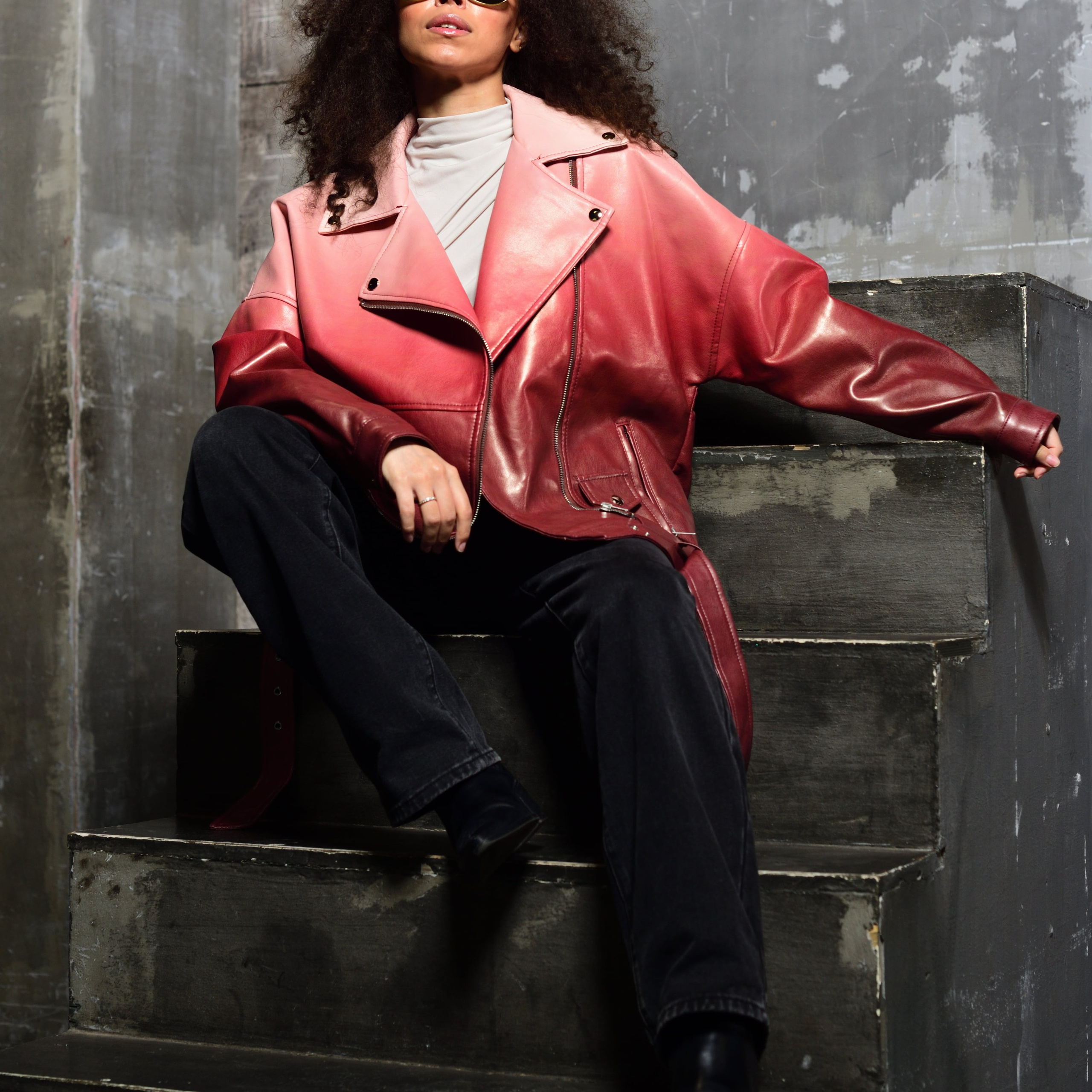 Женская одежда-предметная съемка для маркетплейсов old | Sale Easy