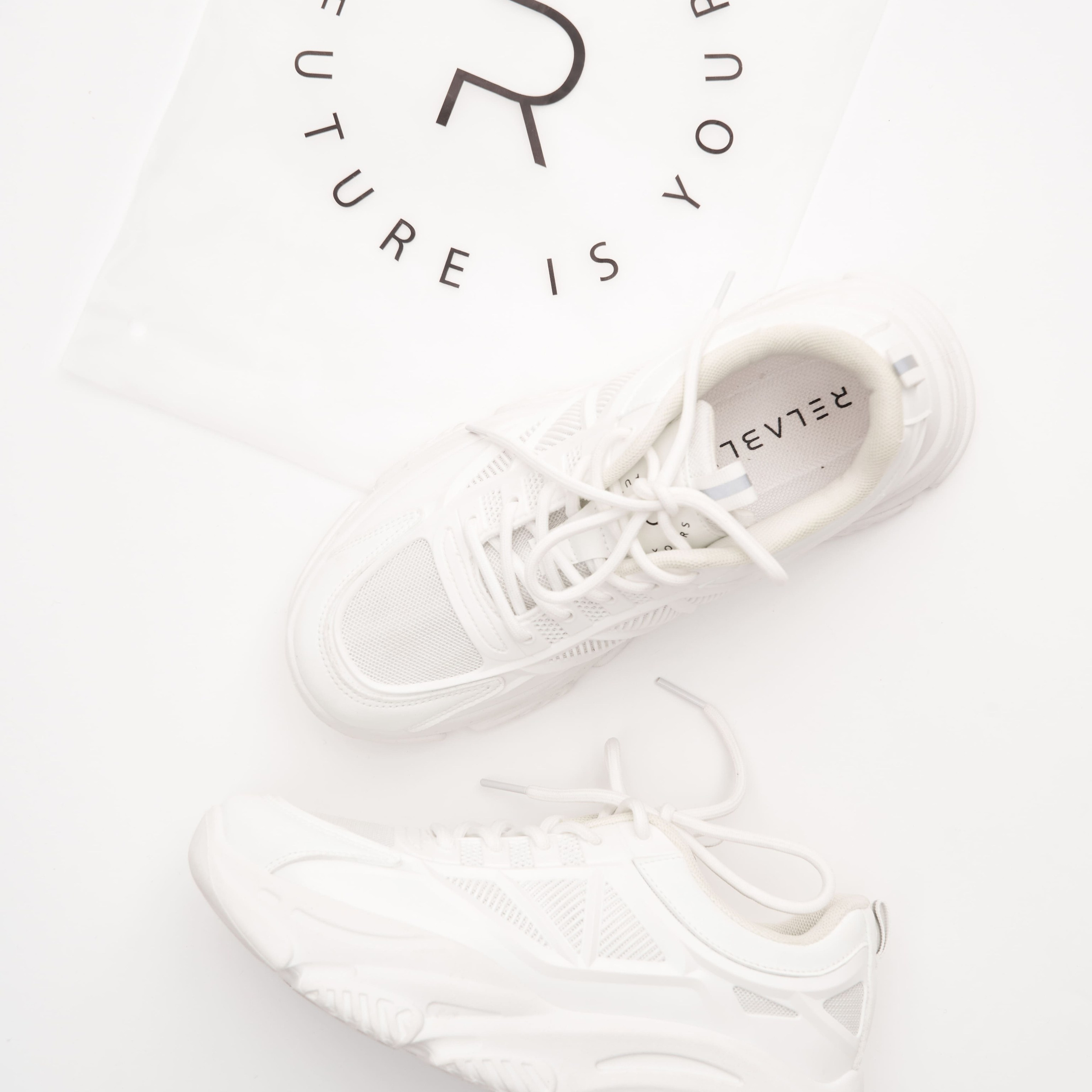 Предметная съёмка обуви фото альбом для маркетплейсов | Sale Easy