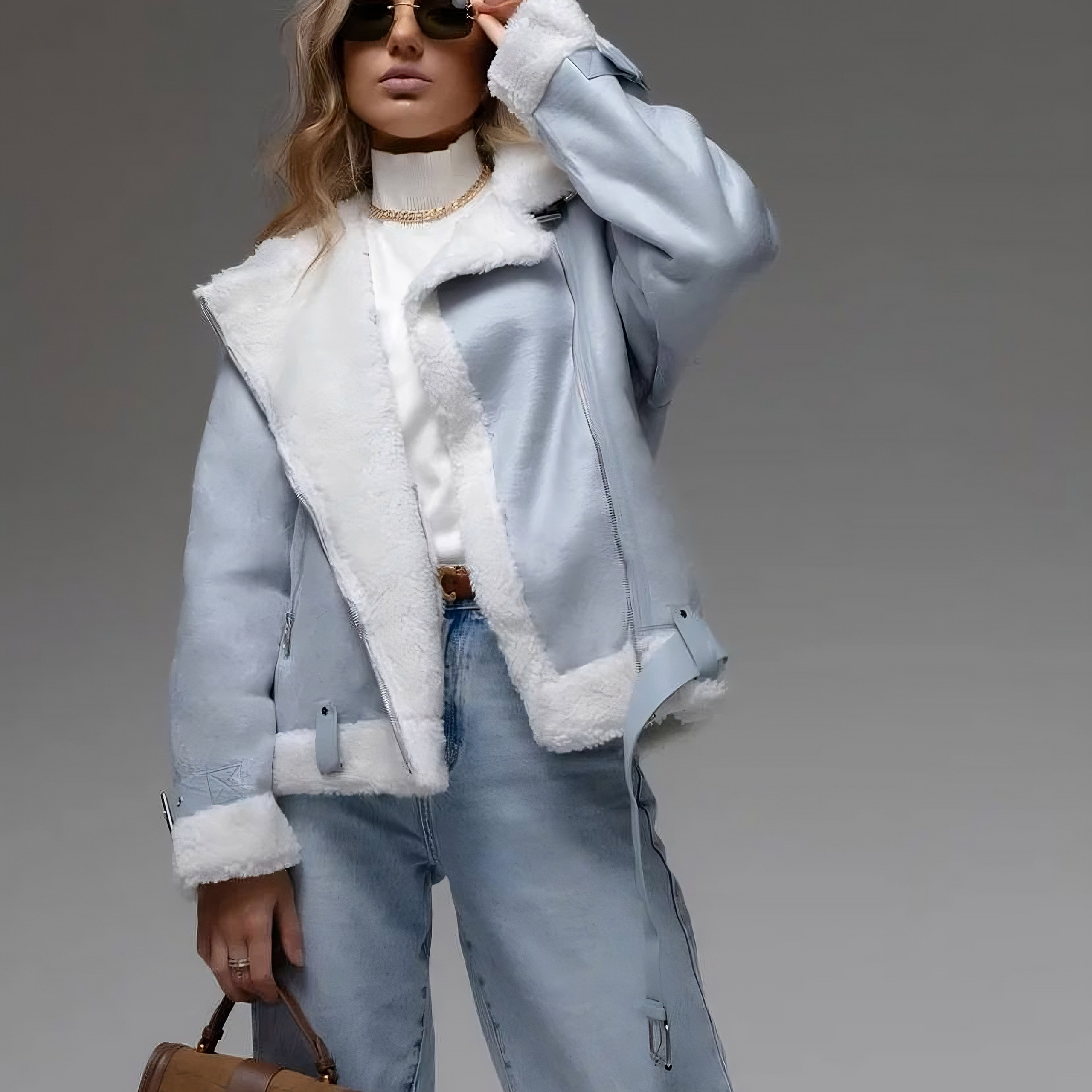 Женская одежда-предметная съемка для маркетплейсов old | Sale Easy