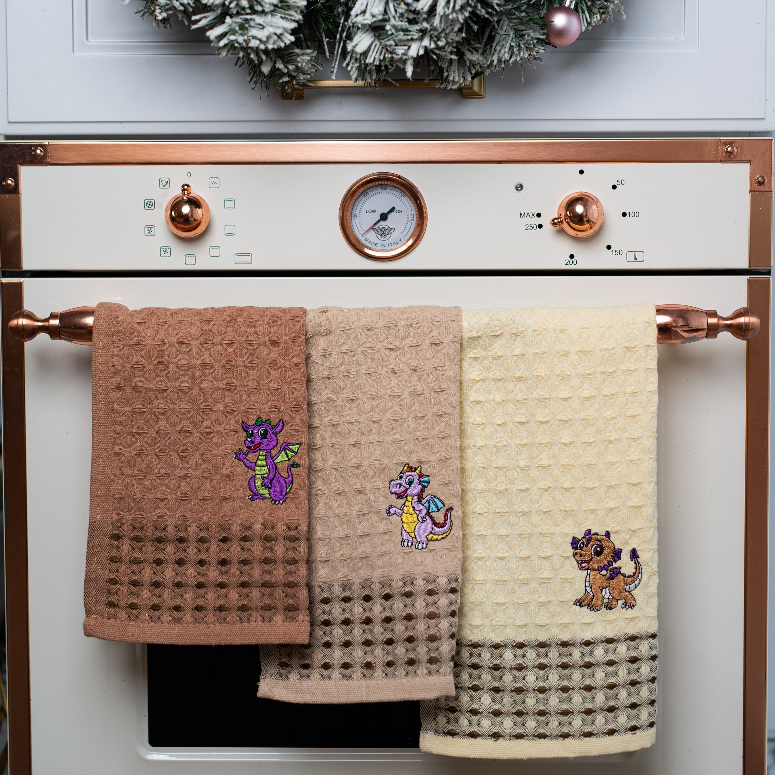 Предметное фото - практичные и эстетичные предметы для повседневной жизни.