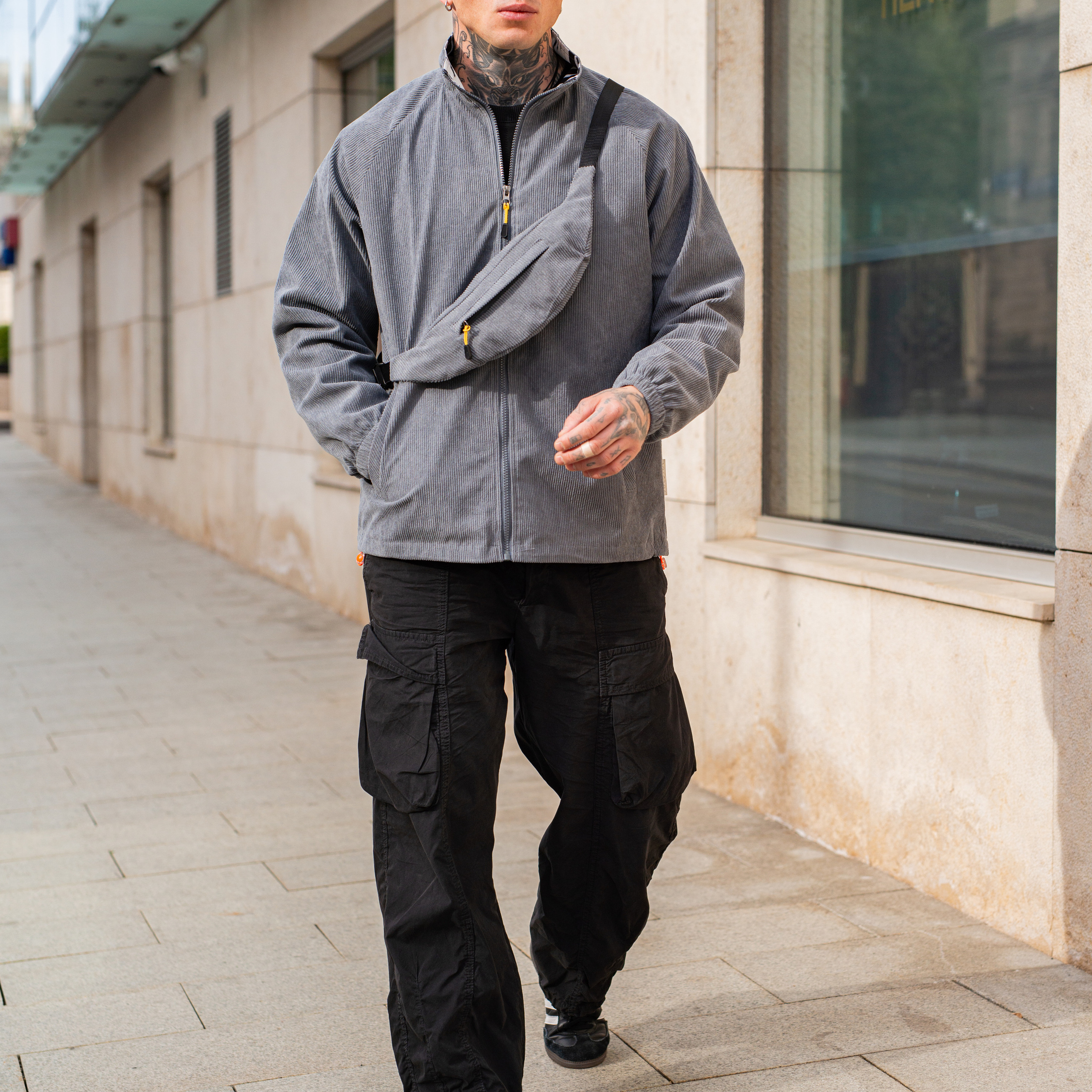 Предметное фото - классическая мужская одежда.