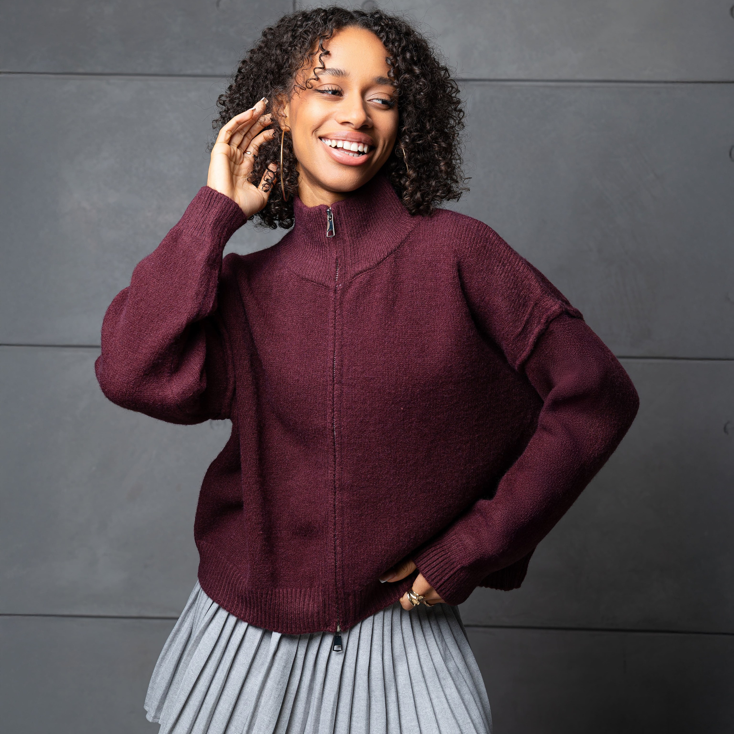 Женская одежда-предметная съемка для маркетплейсов old | Sale Easy