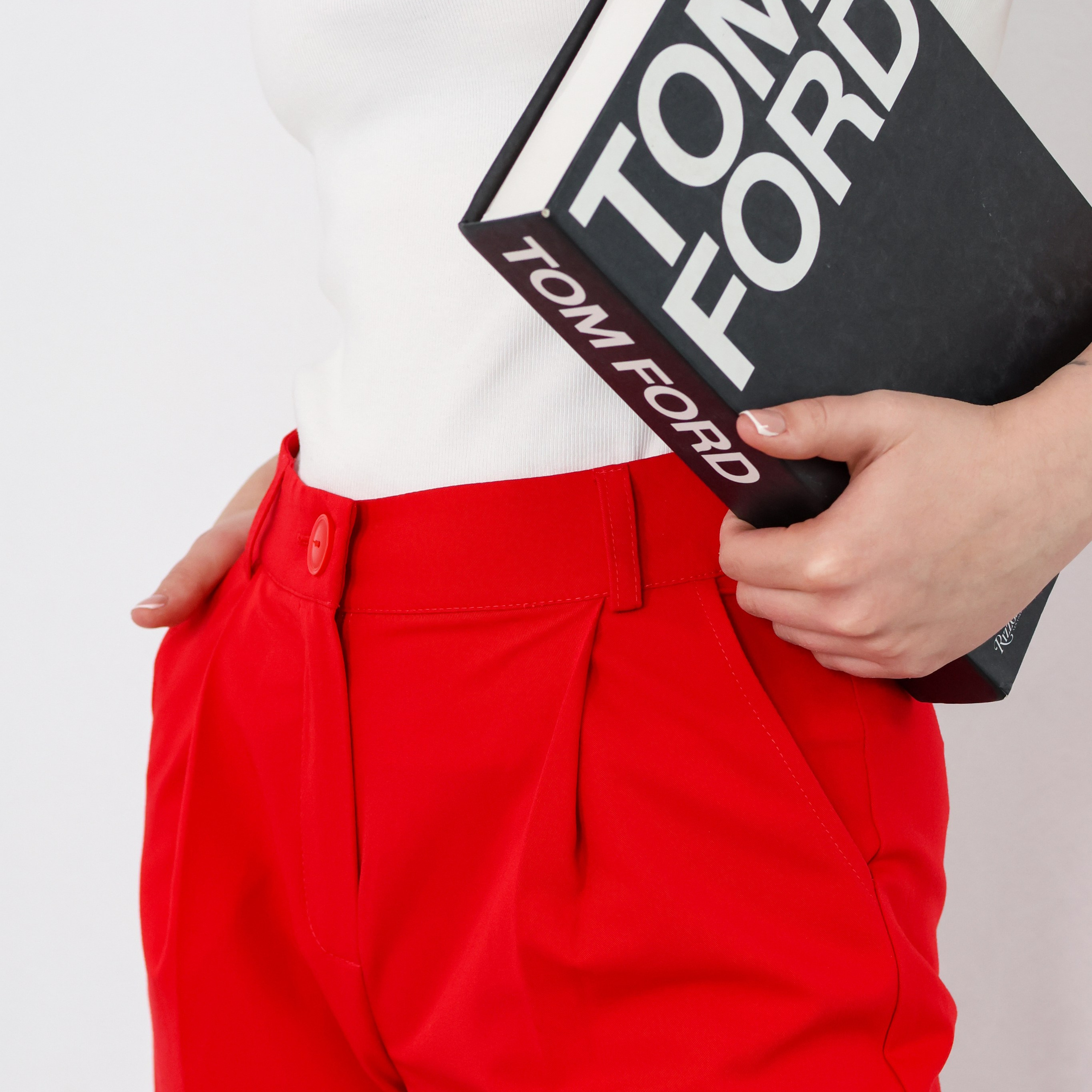 Женская одежда-предметная съемка для маркетплейсов old | Sale Easy