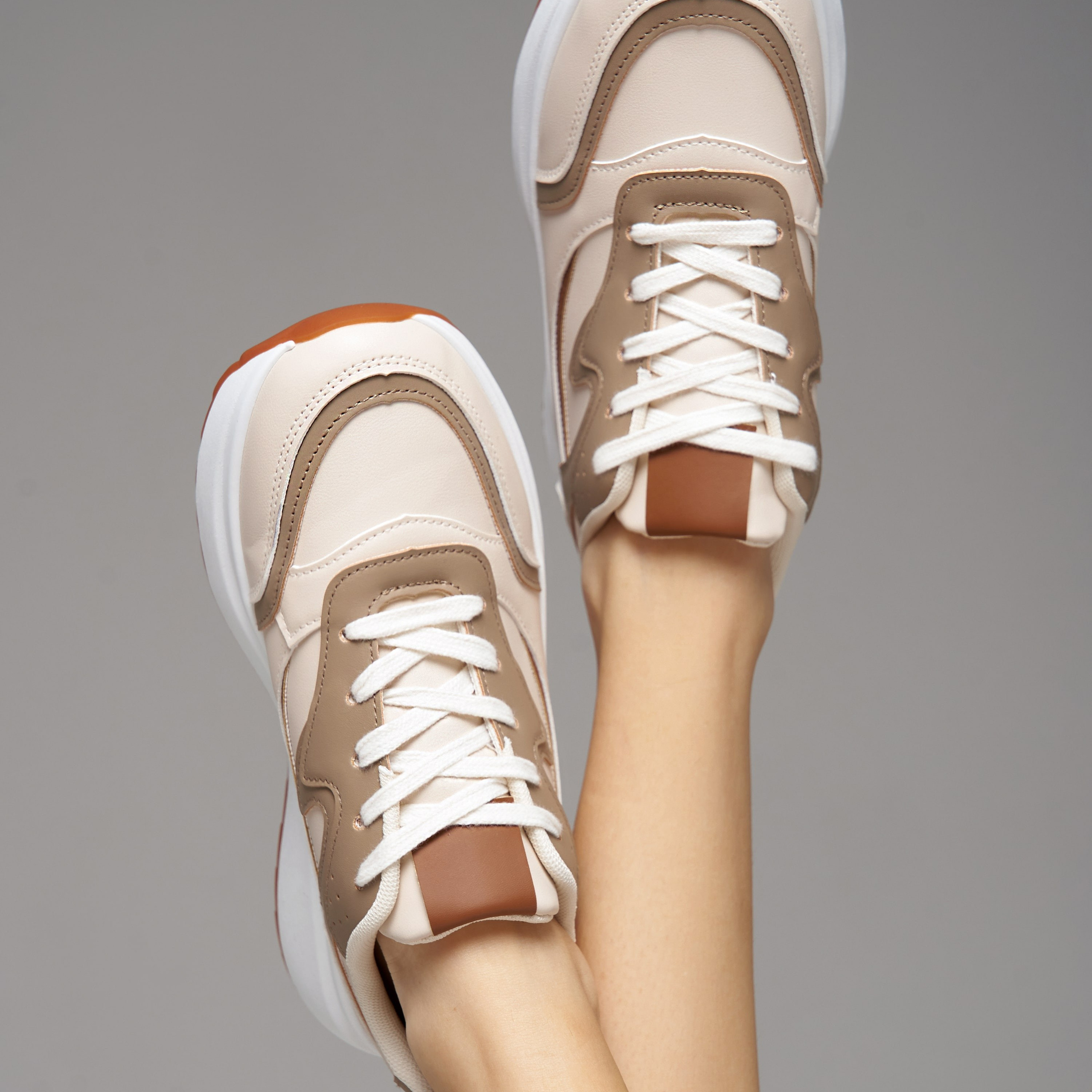 Предметная съёмка обуви фото альбом для маркетплейсов | Sale Easy