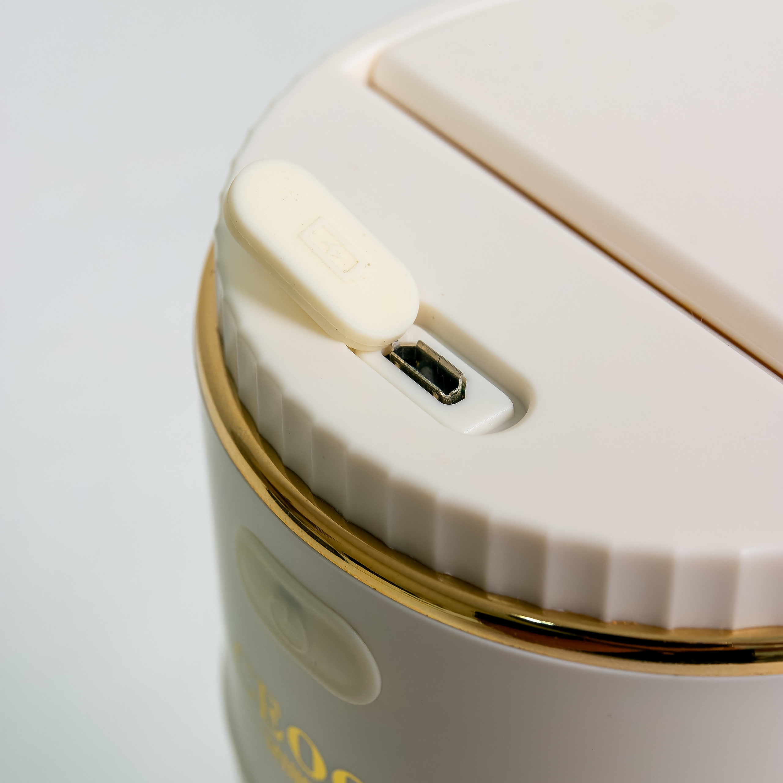 Предметное фото - практичная и красивая посуда, которая улучшает ваш дом.