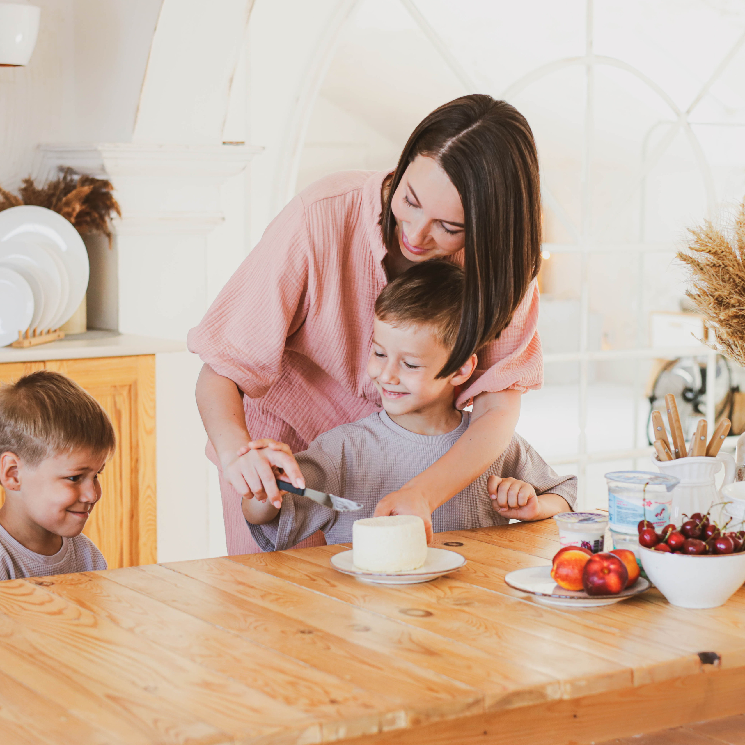 Продукты питания и напитки