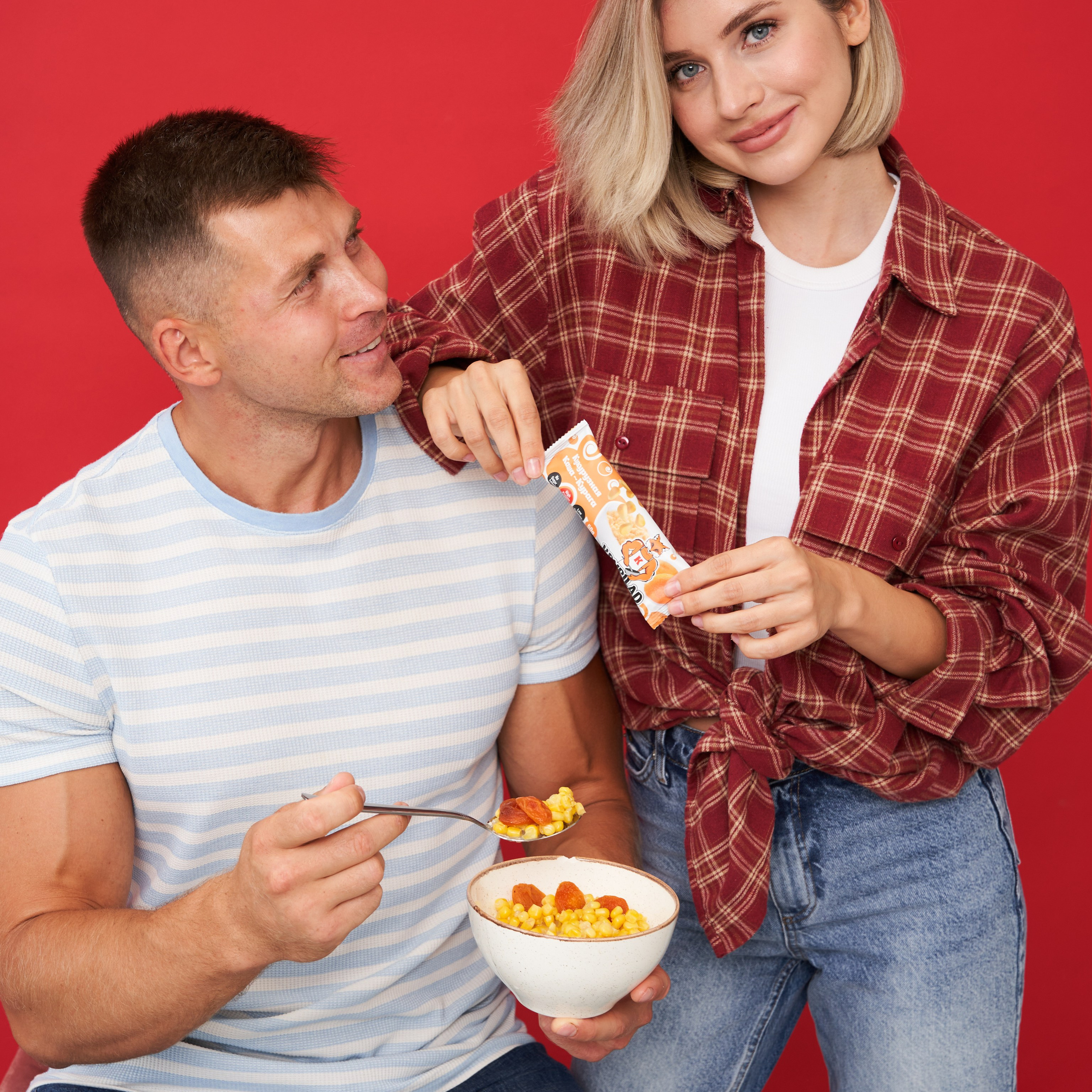 Предметная съёмка еды, передающая атмосферу домашнего уюта и тепла, привлекает внимание к деталям.