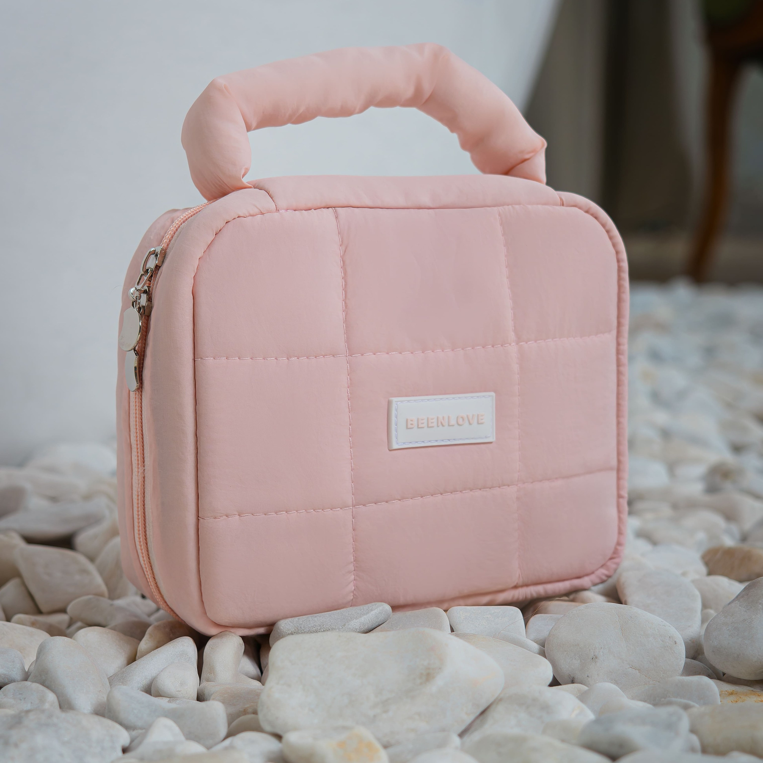 Предметная съёмка сумок- фото для маркетплейсов | Sale Easy