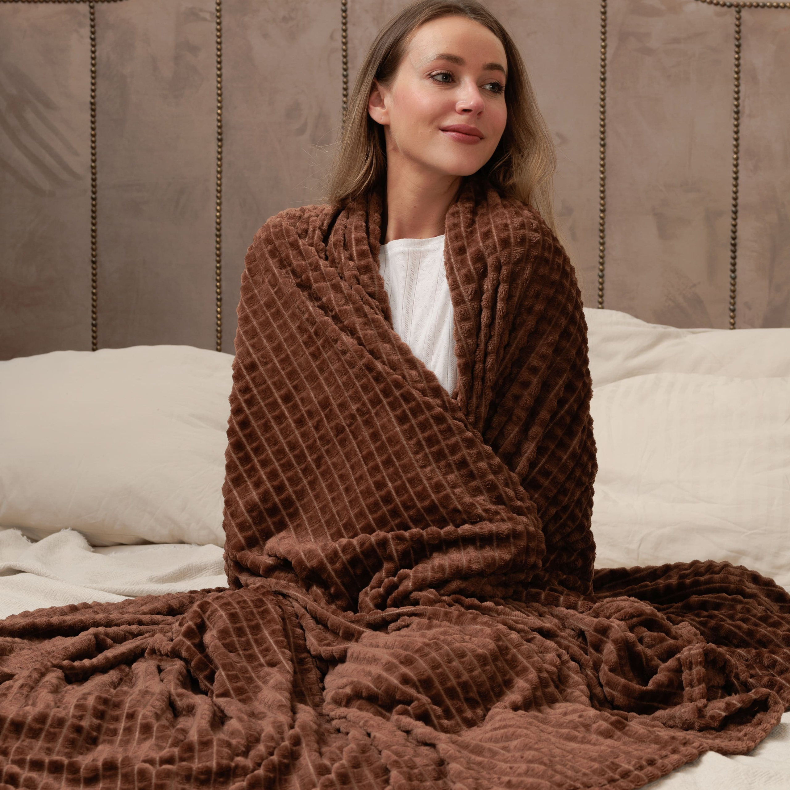 Предметная съёмка постельного белья  old для маркетплейсов | Sale Easy