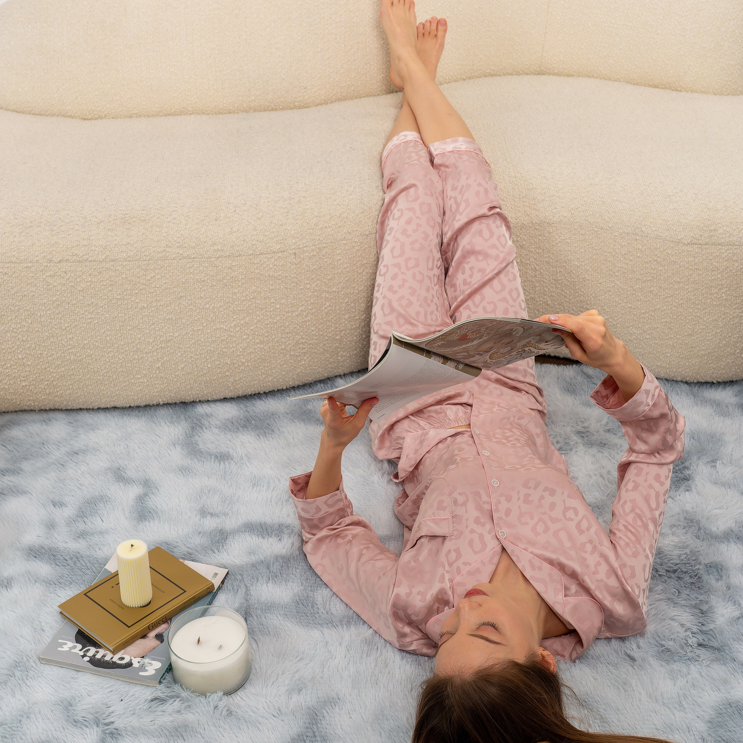 Предметное фото - стандартные и необходимые товары для повседневного использования.