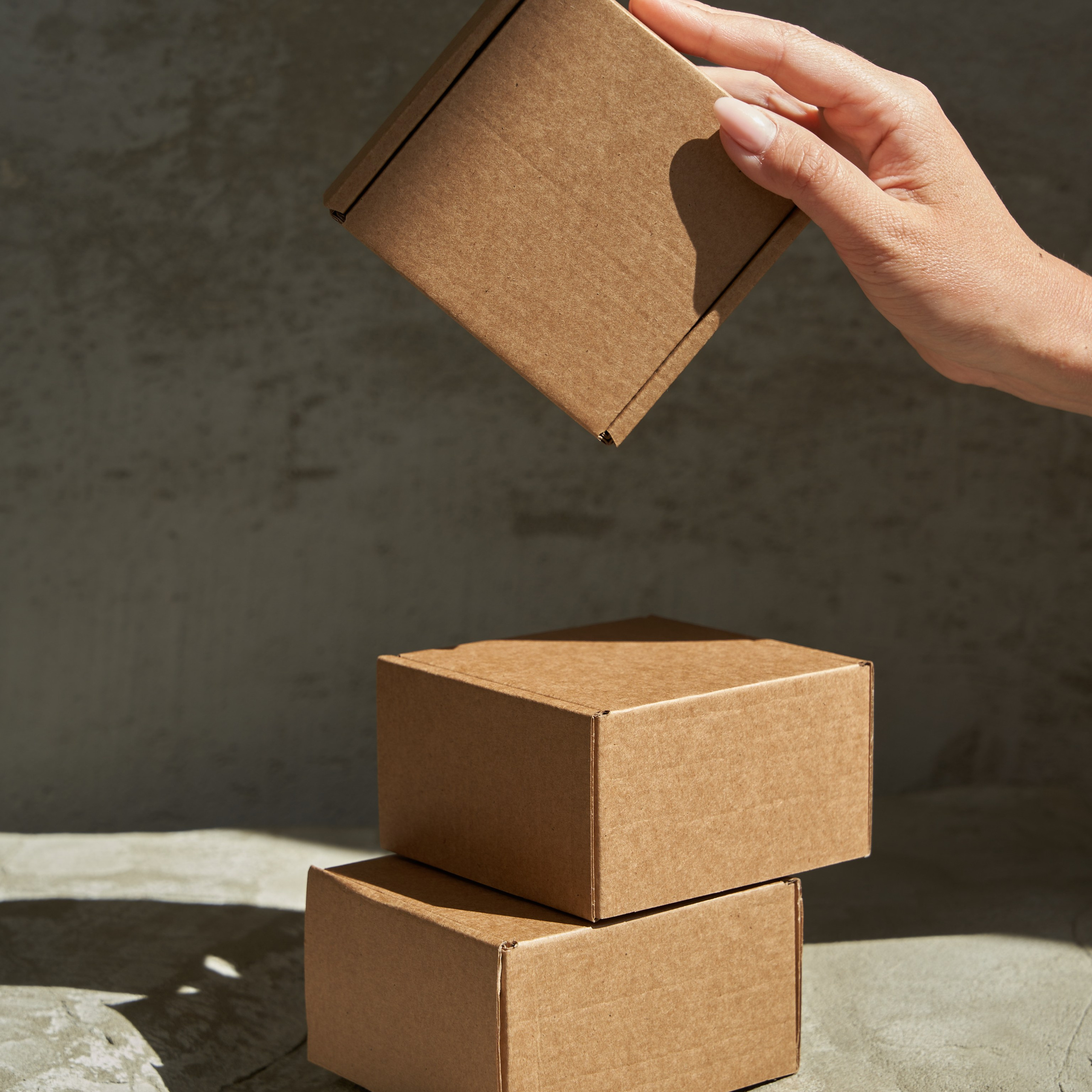 Съемка товаров для дома с акцентом на гармоничные сочетания в интерьере.