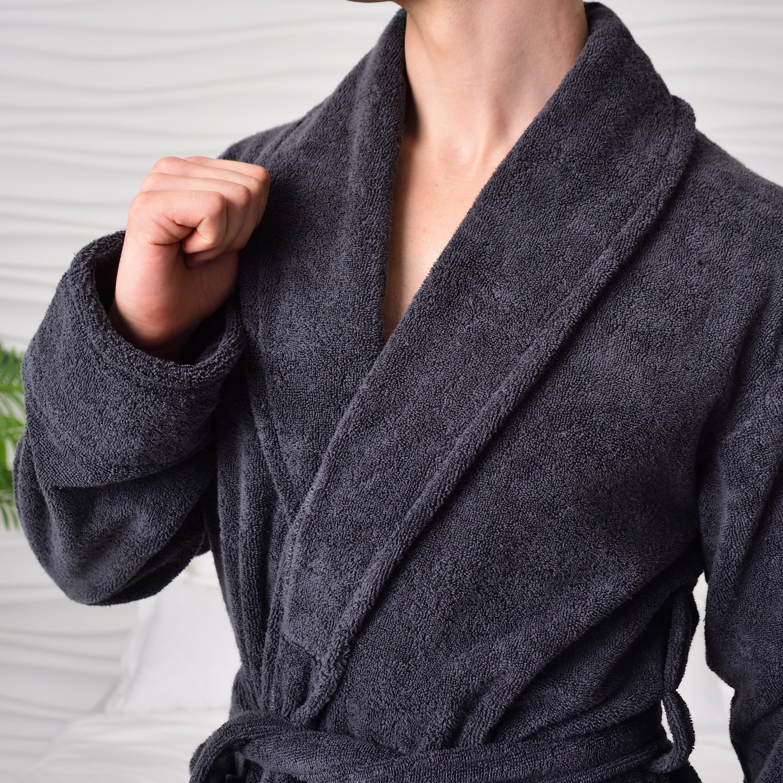 Предметная съёмка мужской одежды для маркетплейсов old | Sale Easy