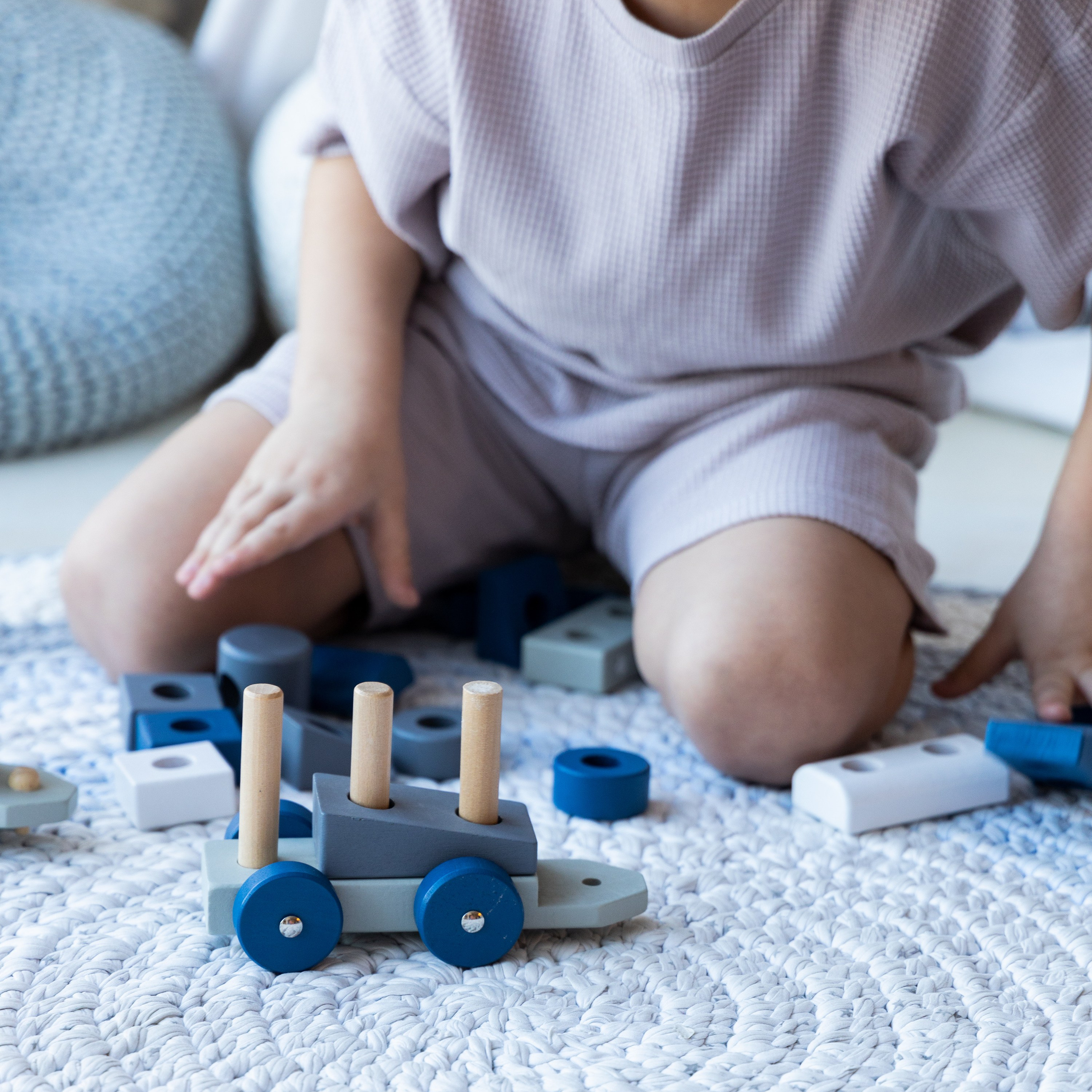 Предметное фото детских товаров - качественные и удобные товары для вашего ребенка в каждой покупке.