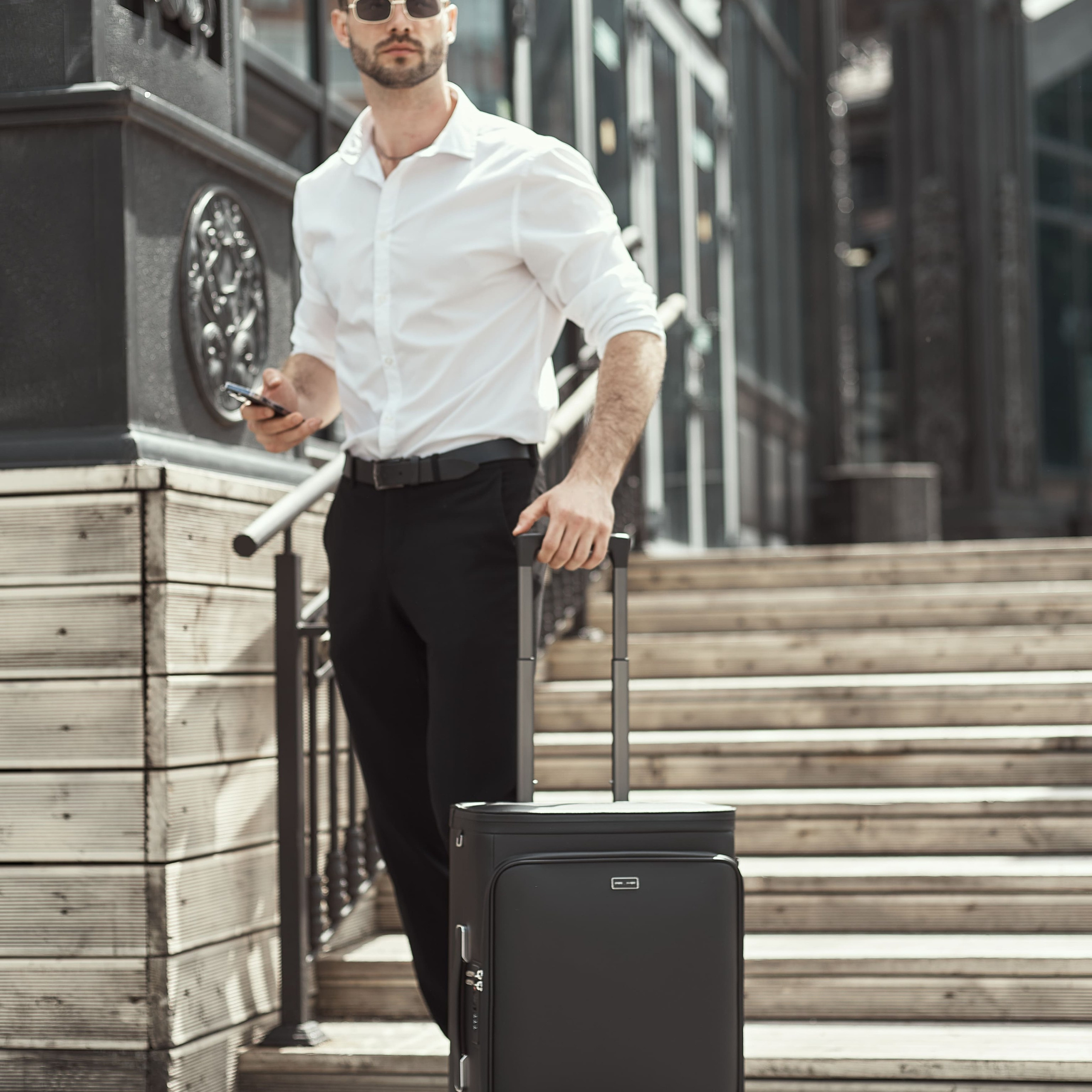 Предметная съёмка сумок- фото для маркетплейсов | Sale Easy