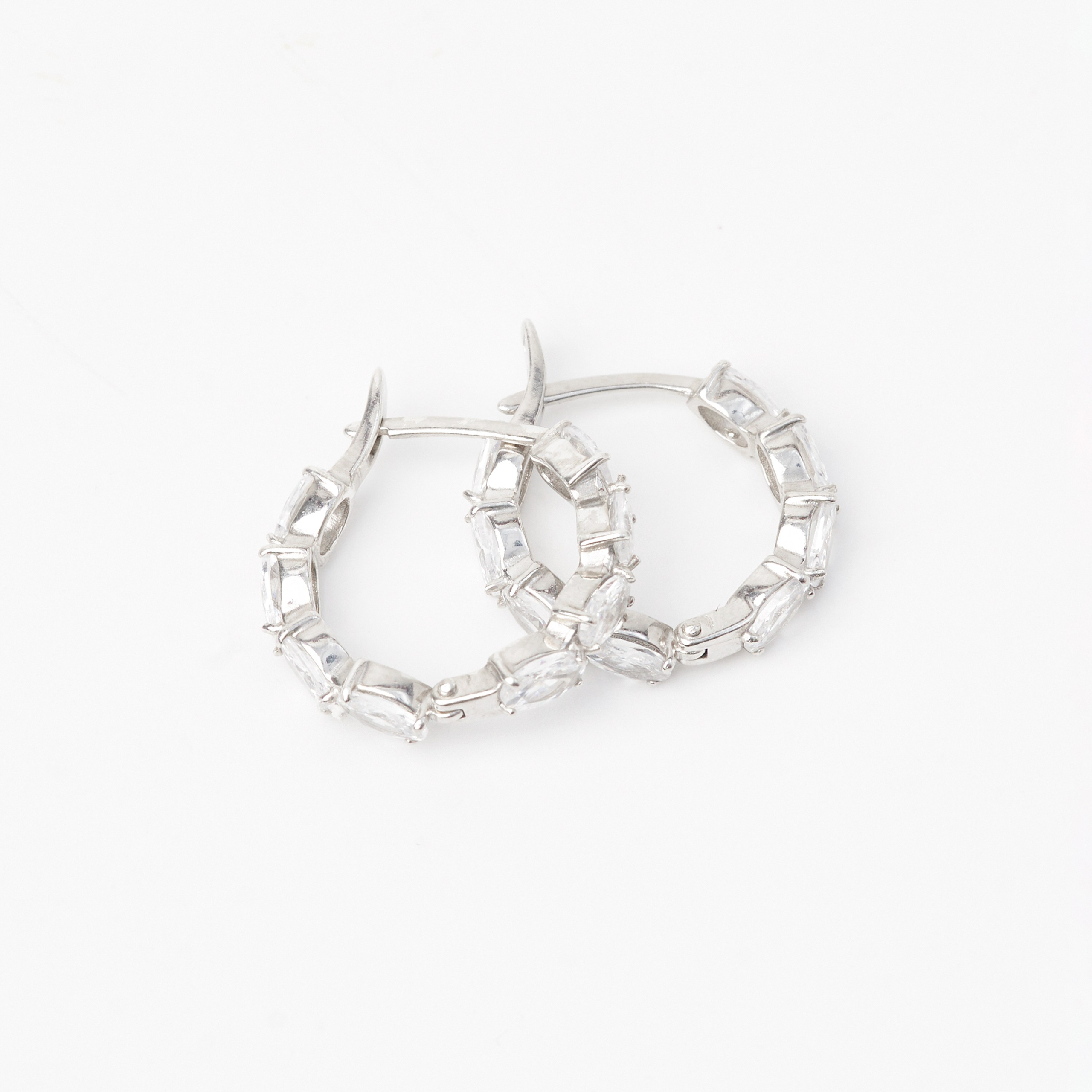 Предметная съёмка бижутерии для маркетплейсов | Sale Easy