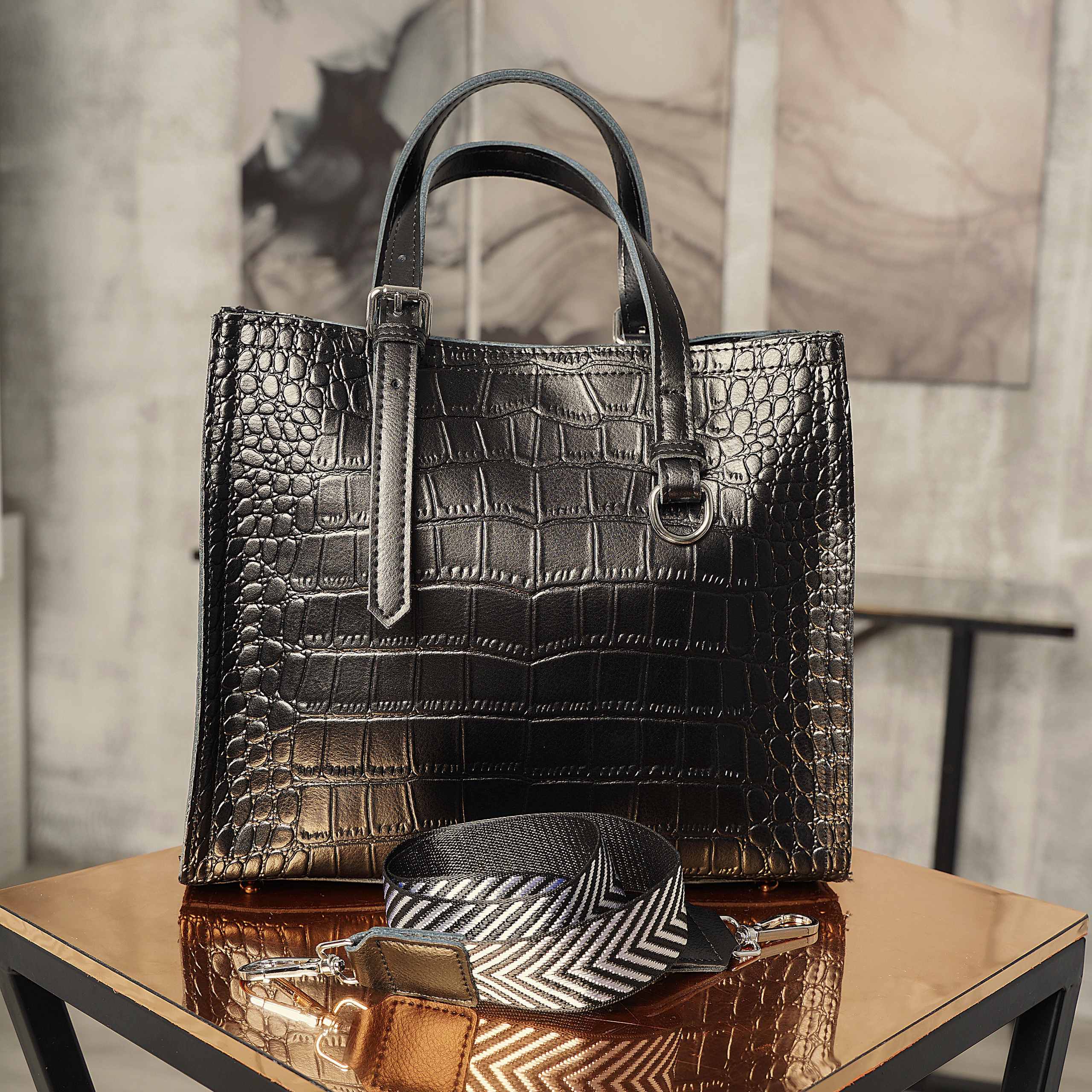 Предметное фото сумок - стильные и удобные варианты для повседневного использования.