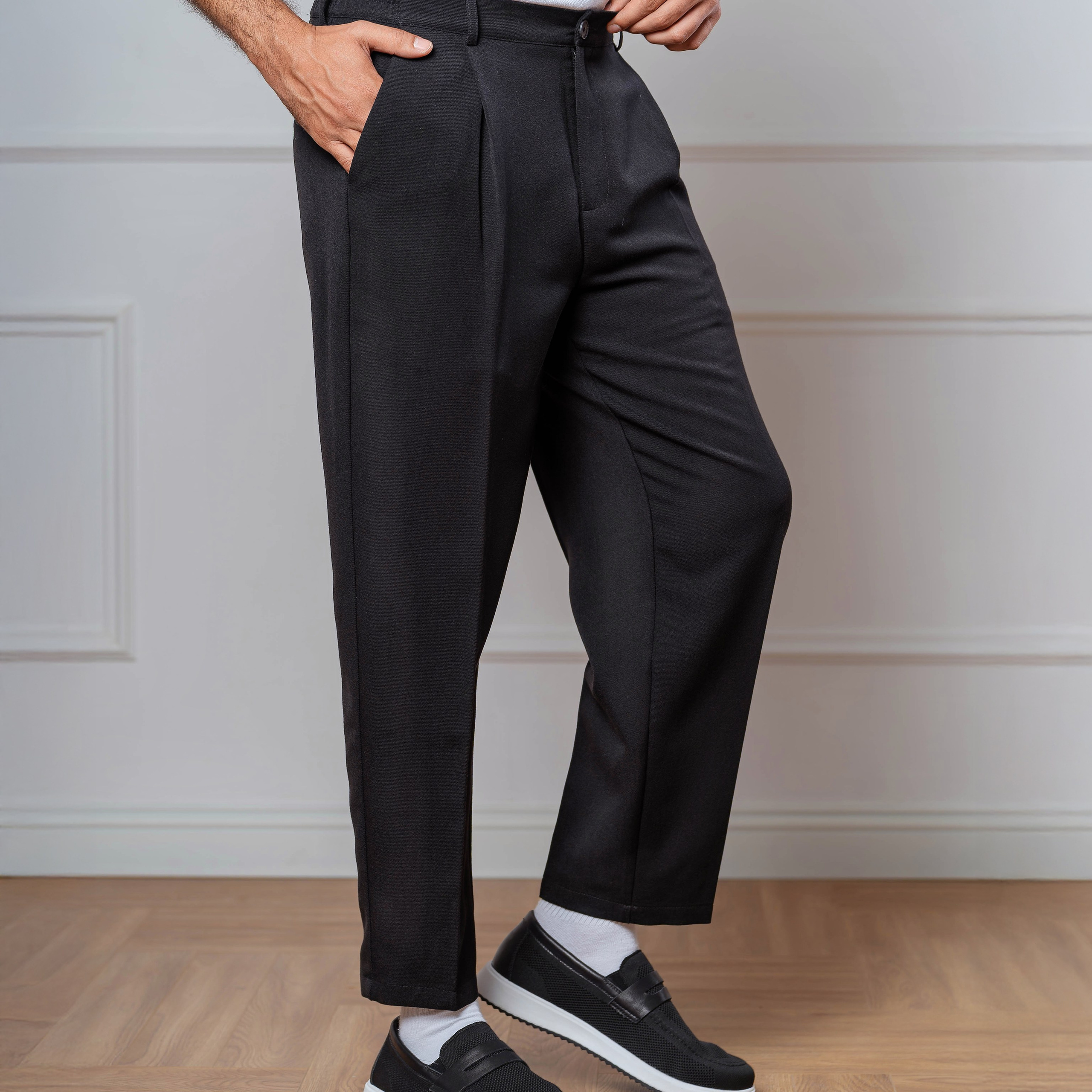 Предметная съёмка мужской одежды для маркетплейсов old | Sale Easy