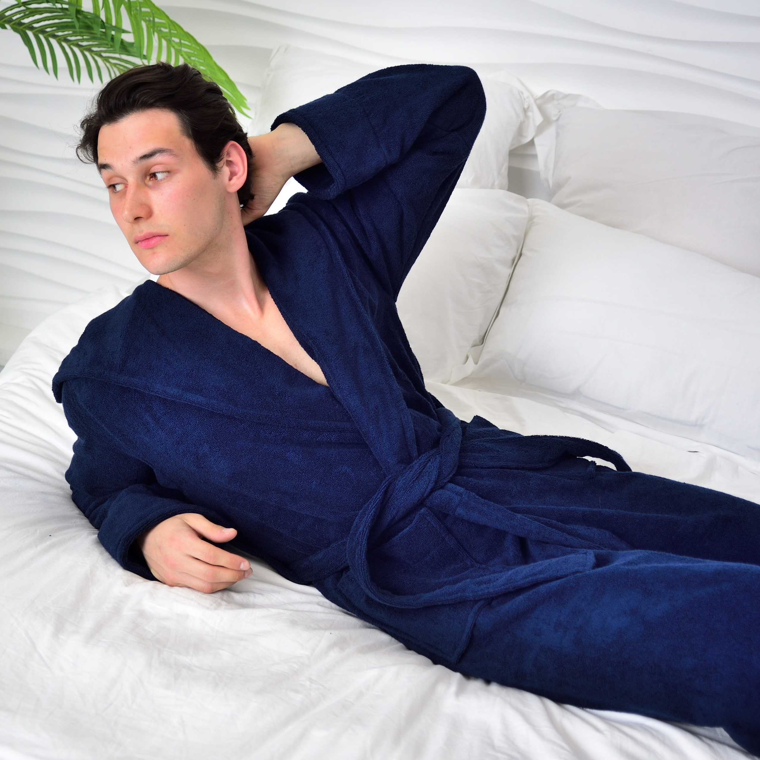 Предметная съёмка мужской одежды для маркетплейсов old | Sale Easy