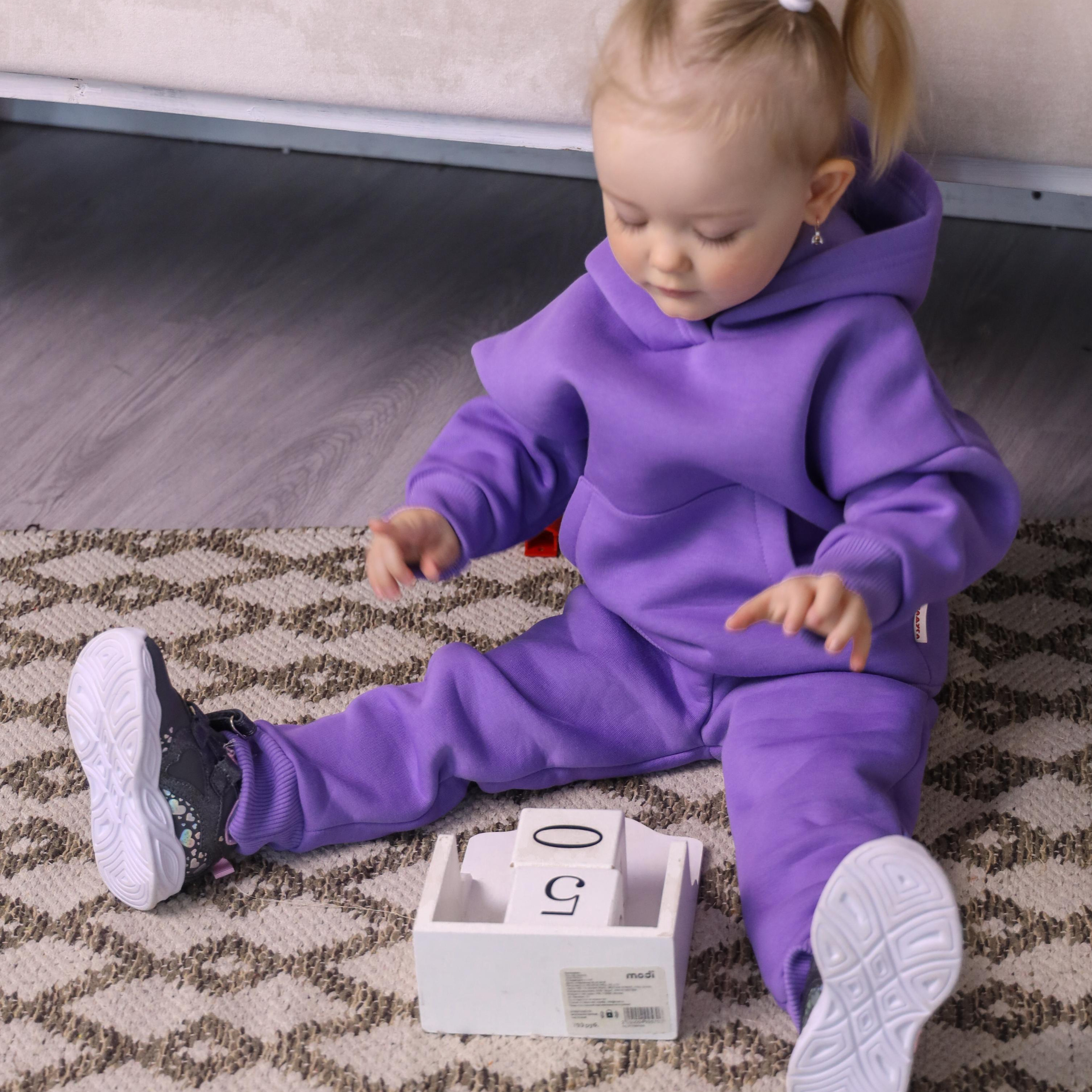 Предметное фото детских товаров - товары, которые делают заботу о ребенке более легкой и приятной для родителей.