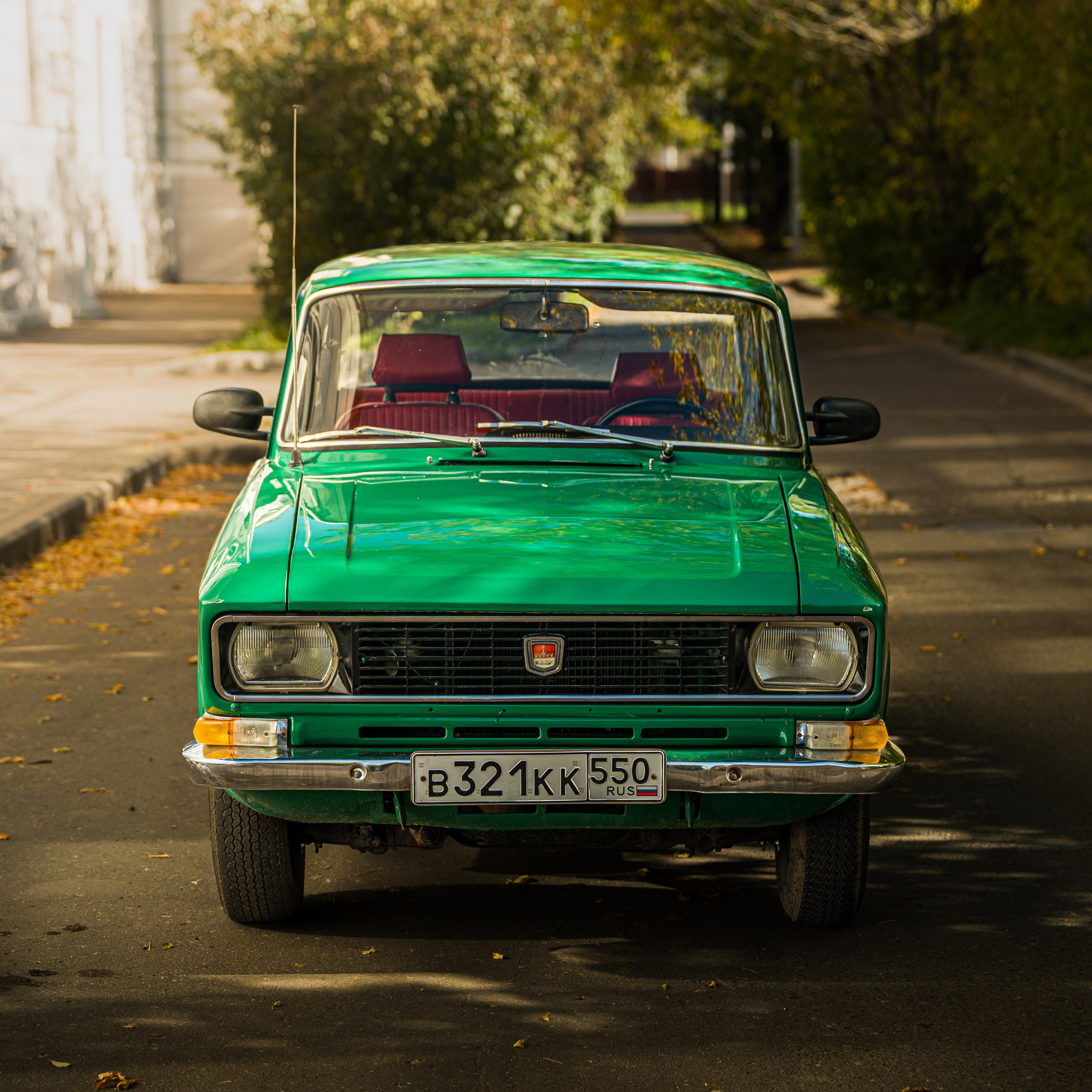 МОСКВИЧ 2140