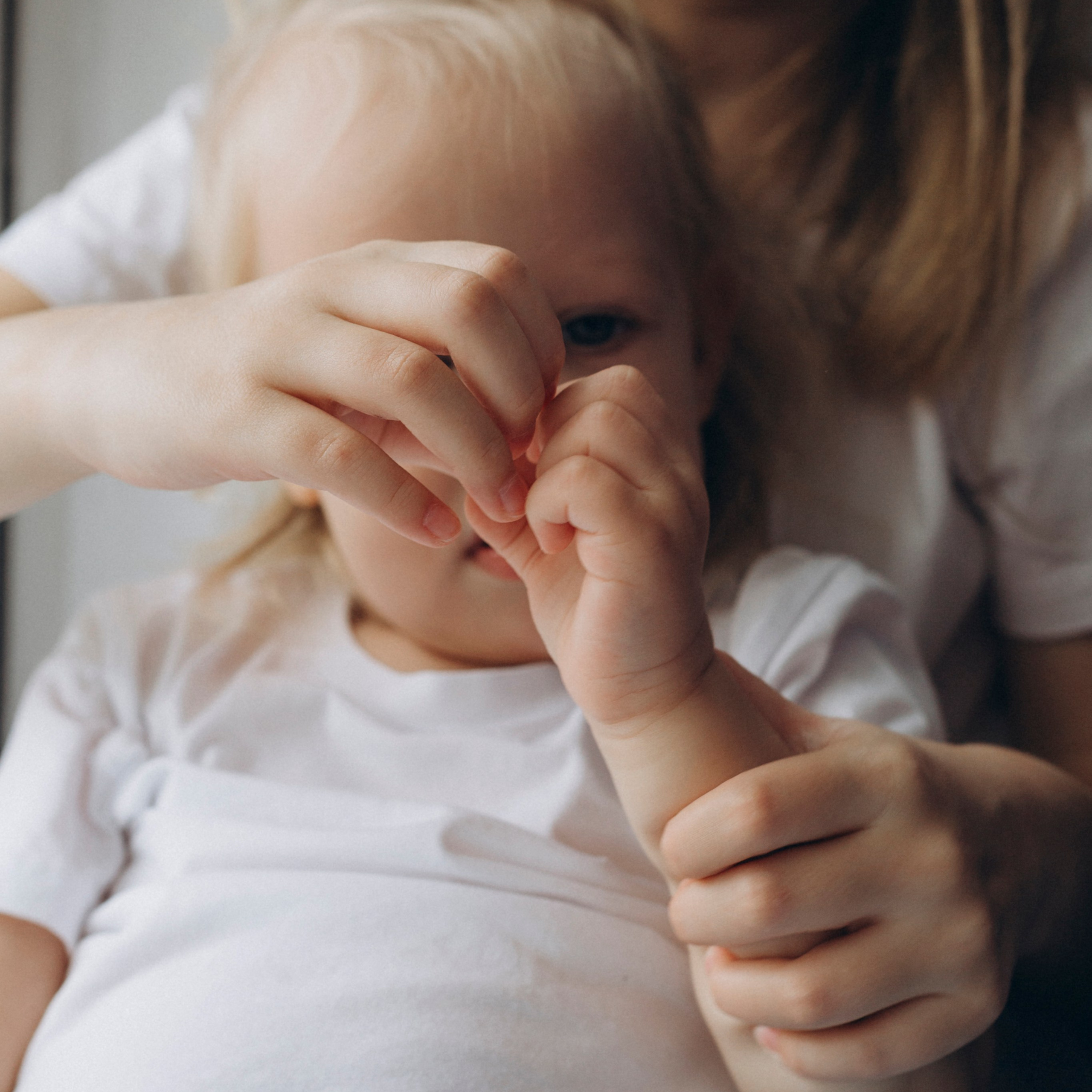 Валя, Ксюша, Вика и Сережа