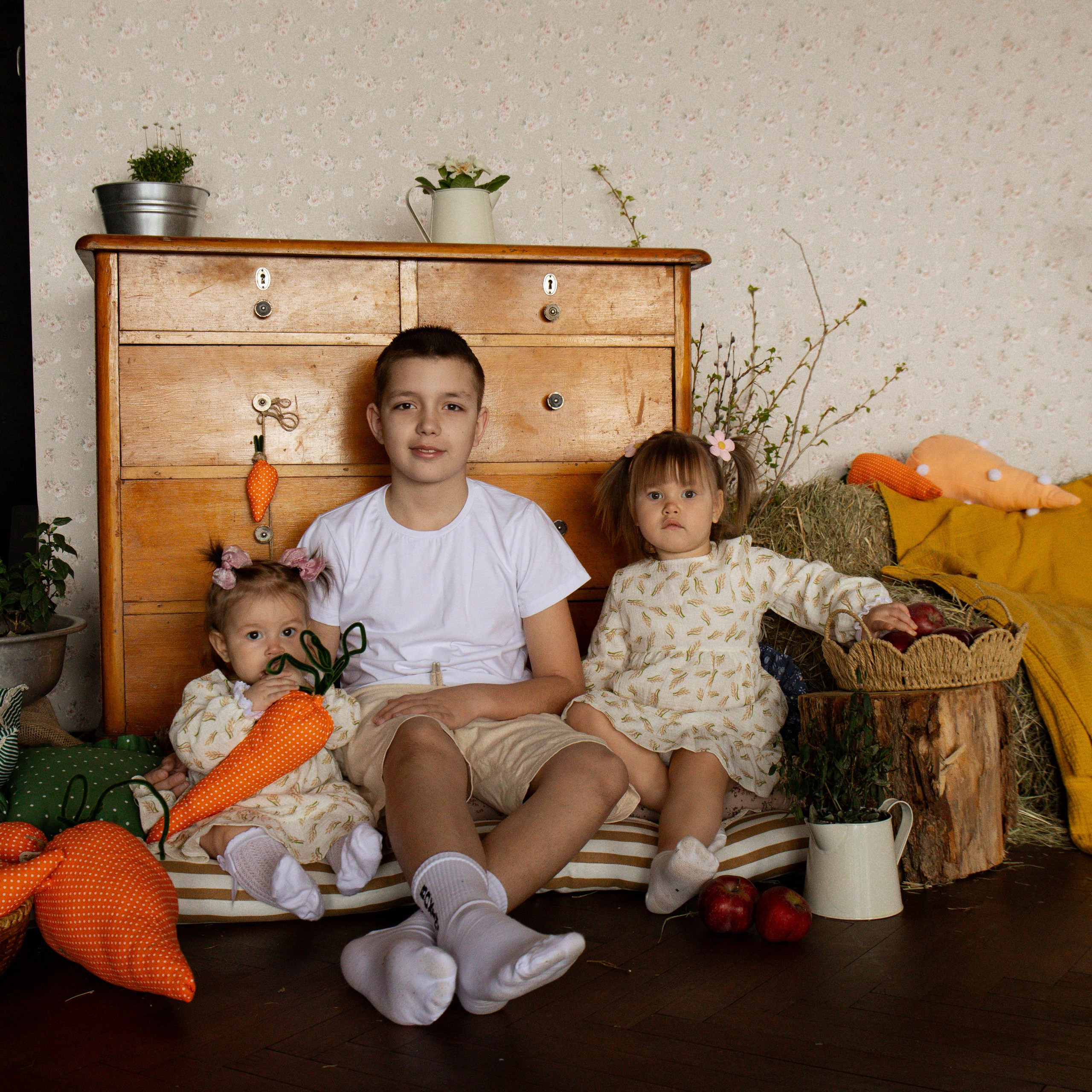 Марина с&nbsp;детками