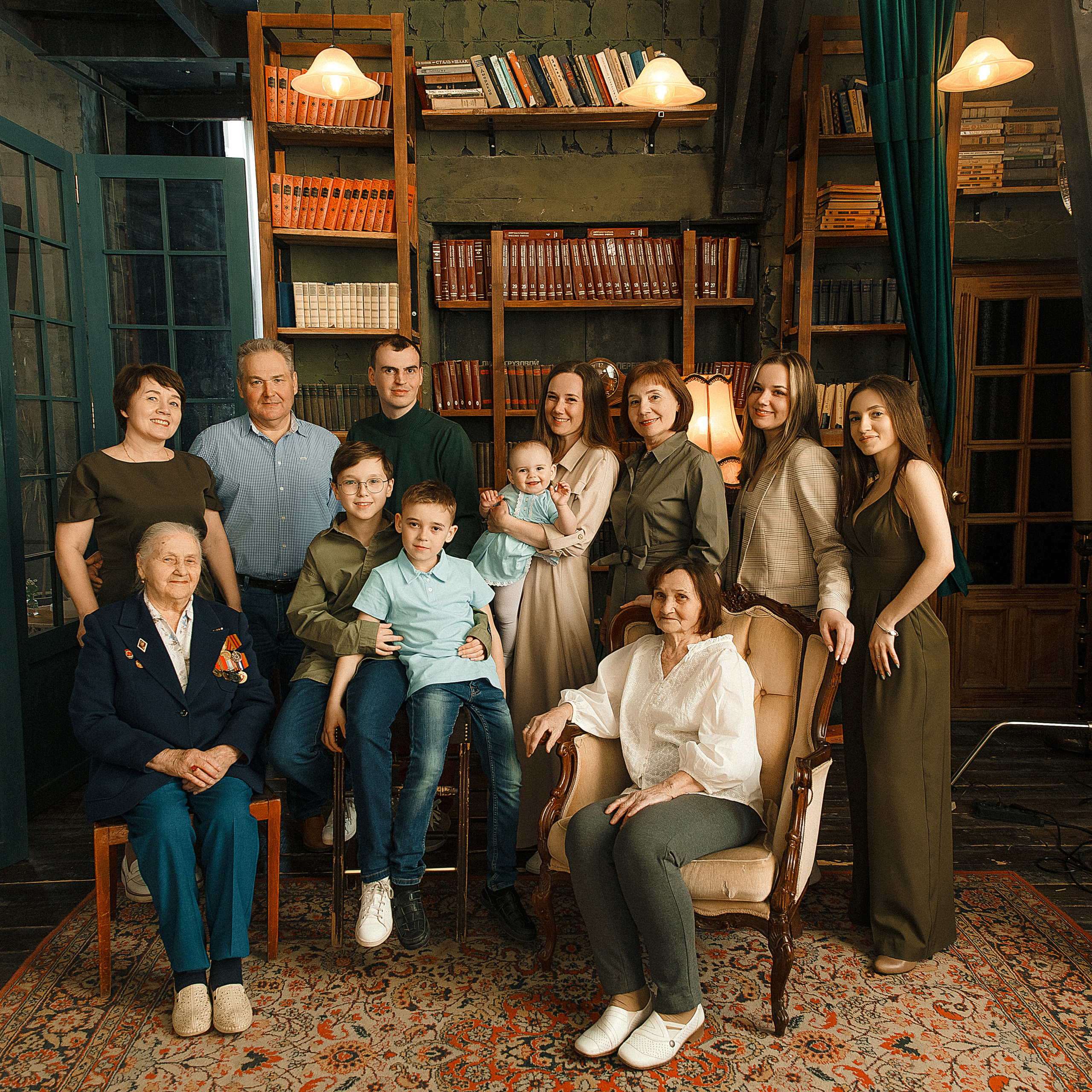 Большая семья