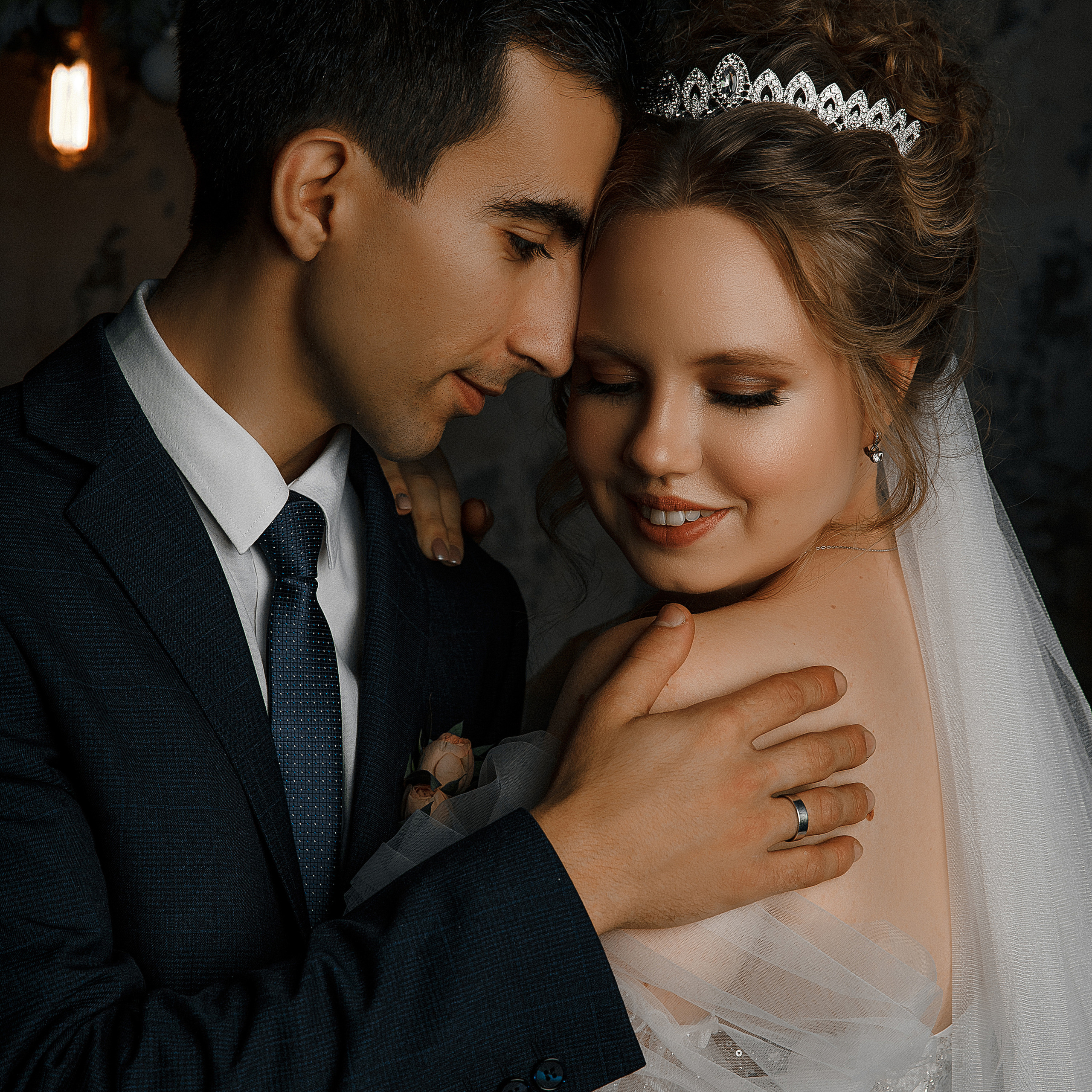 Надер и Анастасия