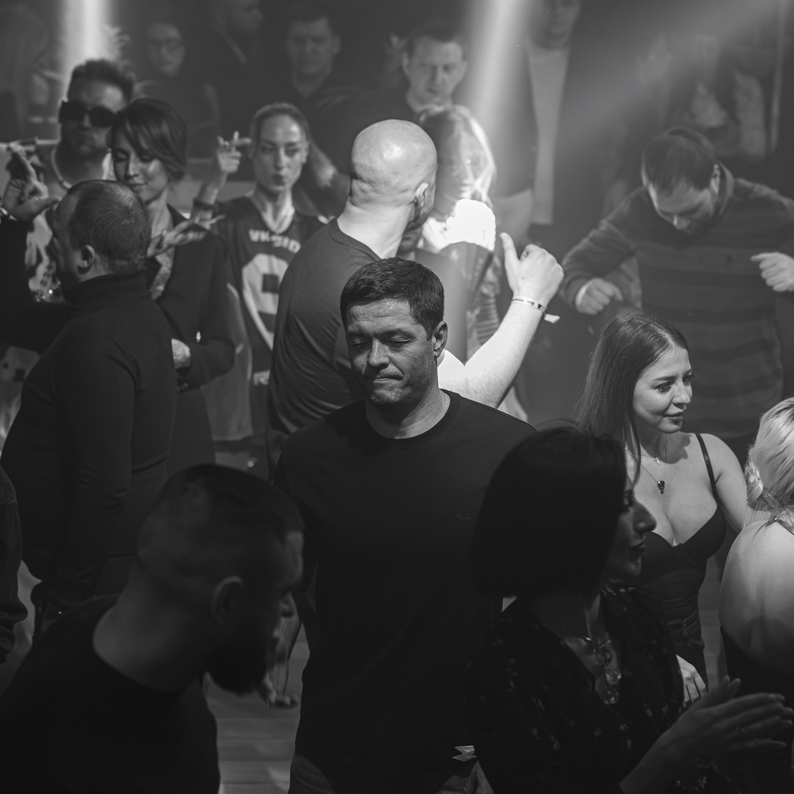 Circus 64. Репортажный и свадебный фотограф в Краснодаре Владислав Рыжов