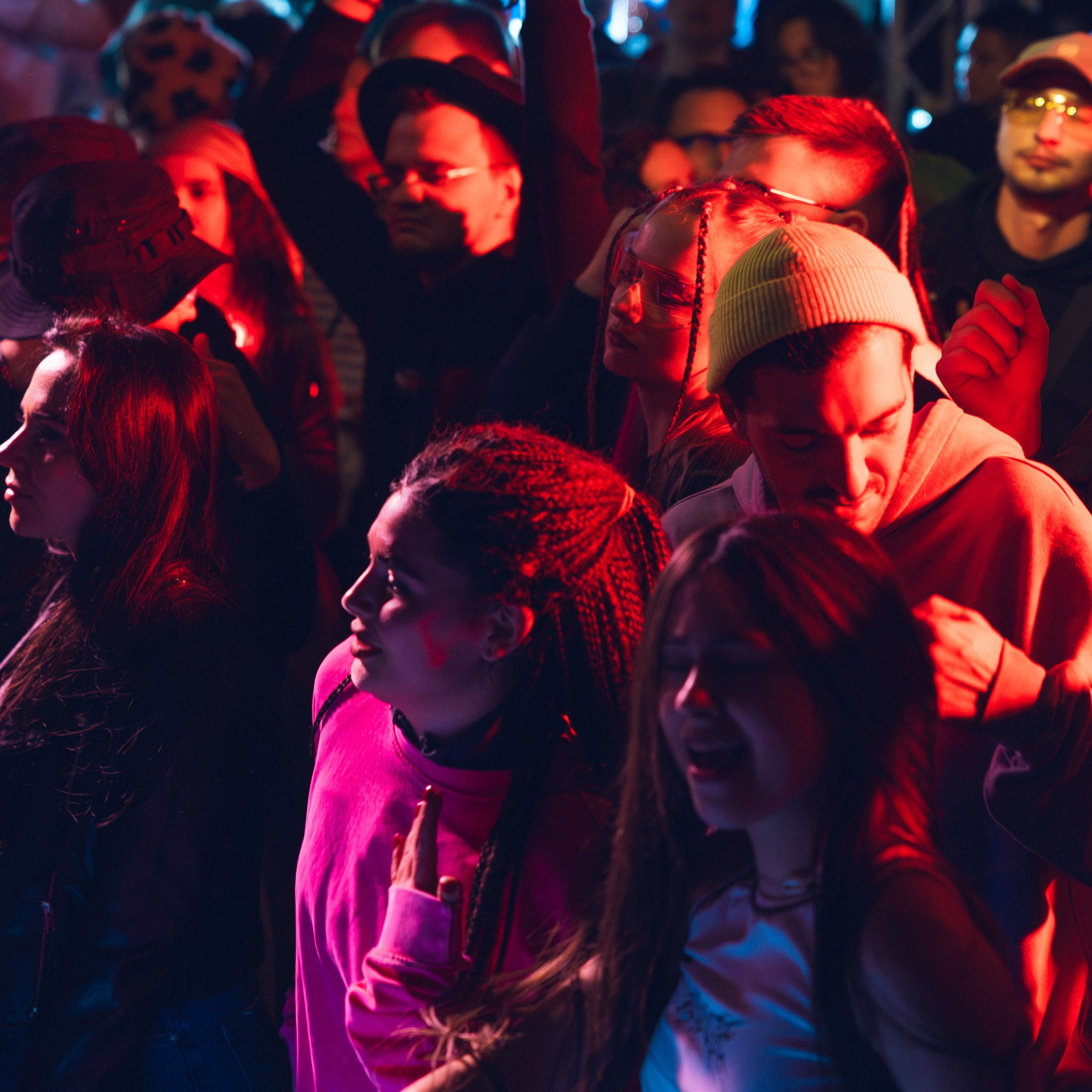 MAEWKA. Репортажный и свадебный фотограф в Краснодаре Владислав Рыжов