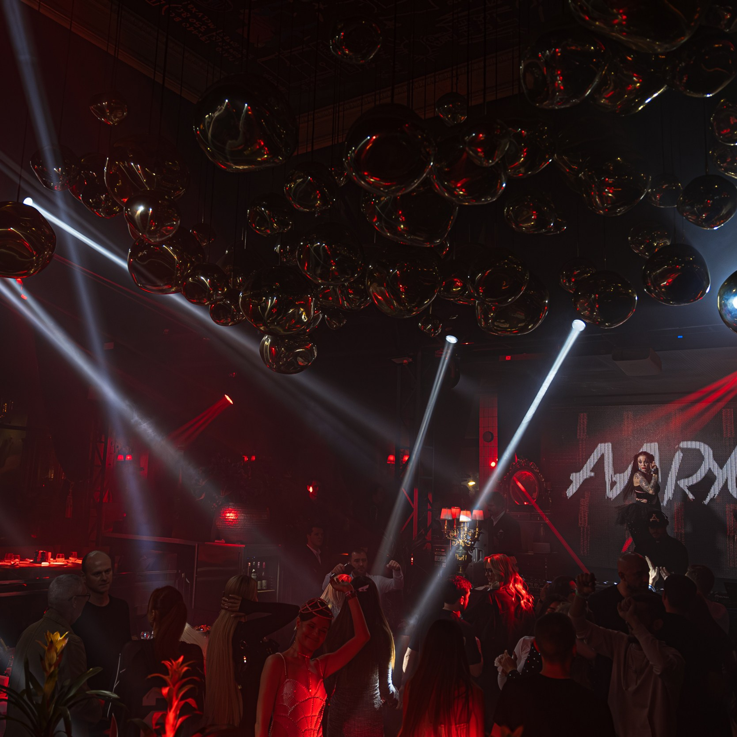 Circus 64. Репортажный и свадебный фотограф в Краснодаре Владислав Рыжов