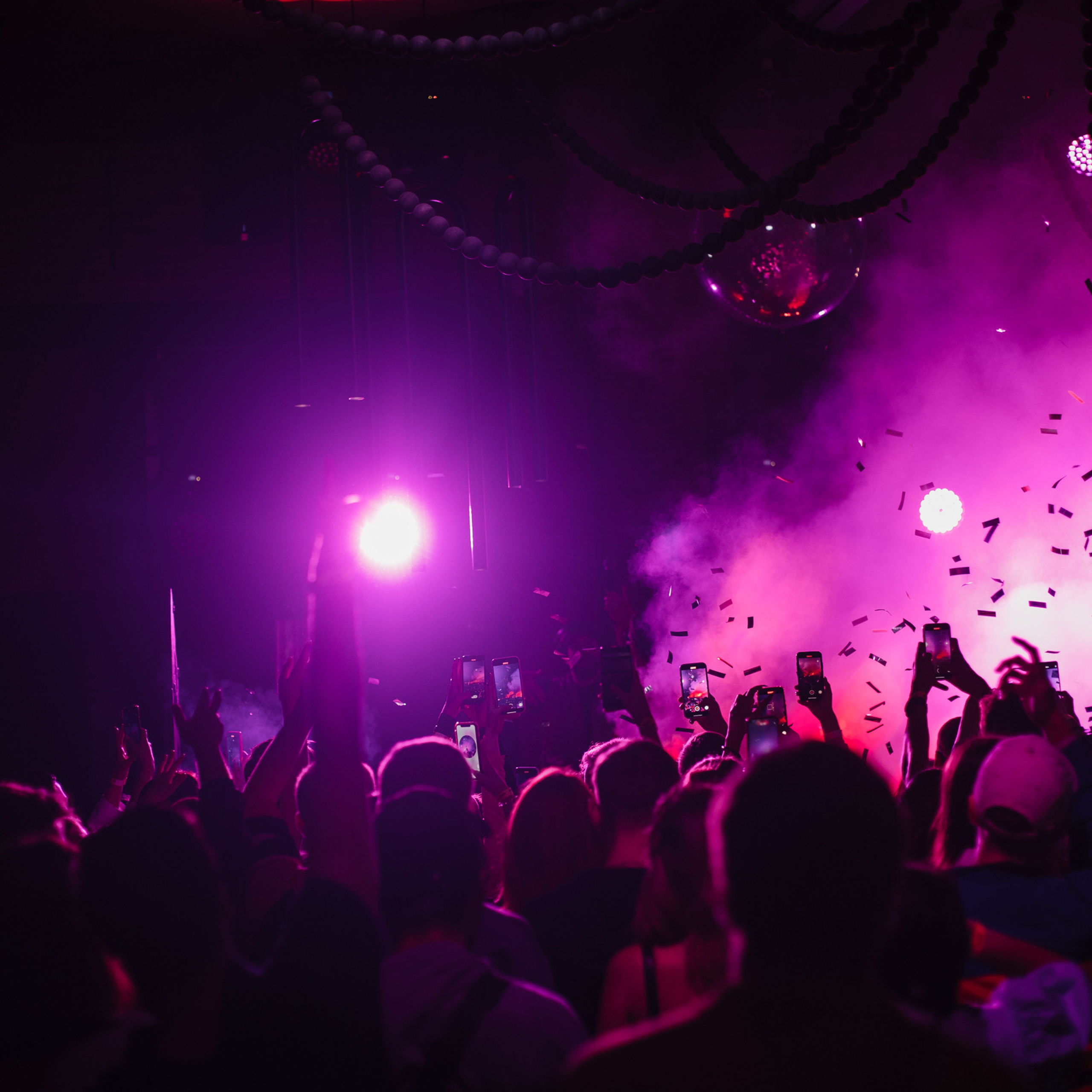 Sqwoz bab. Репортажный и свадебный фотограф в Краснодаре Владислав Рыжов