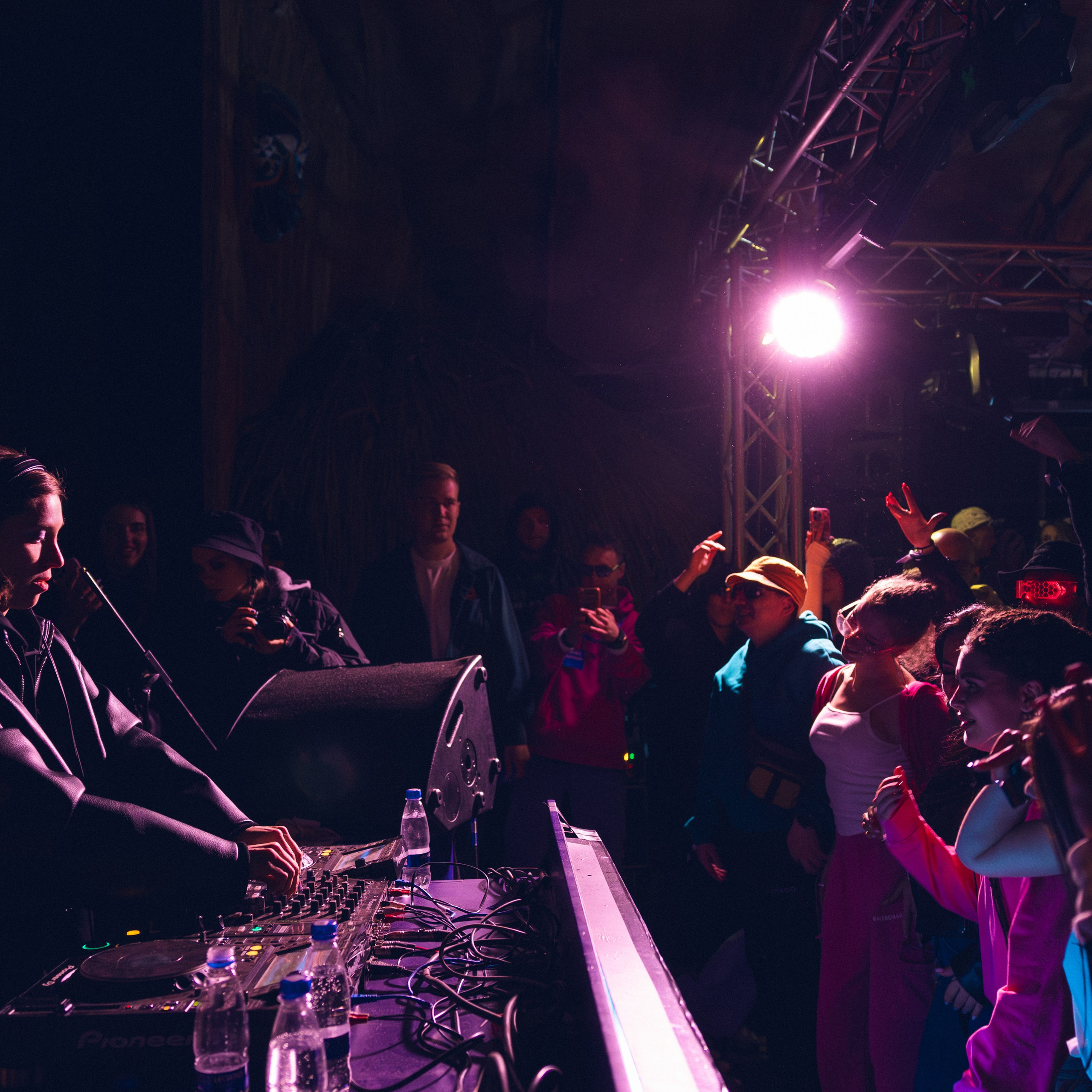 MAEWKA. Репортажный и свадебный фотограф в Краснодаре Владислав Рыжов